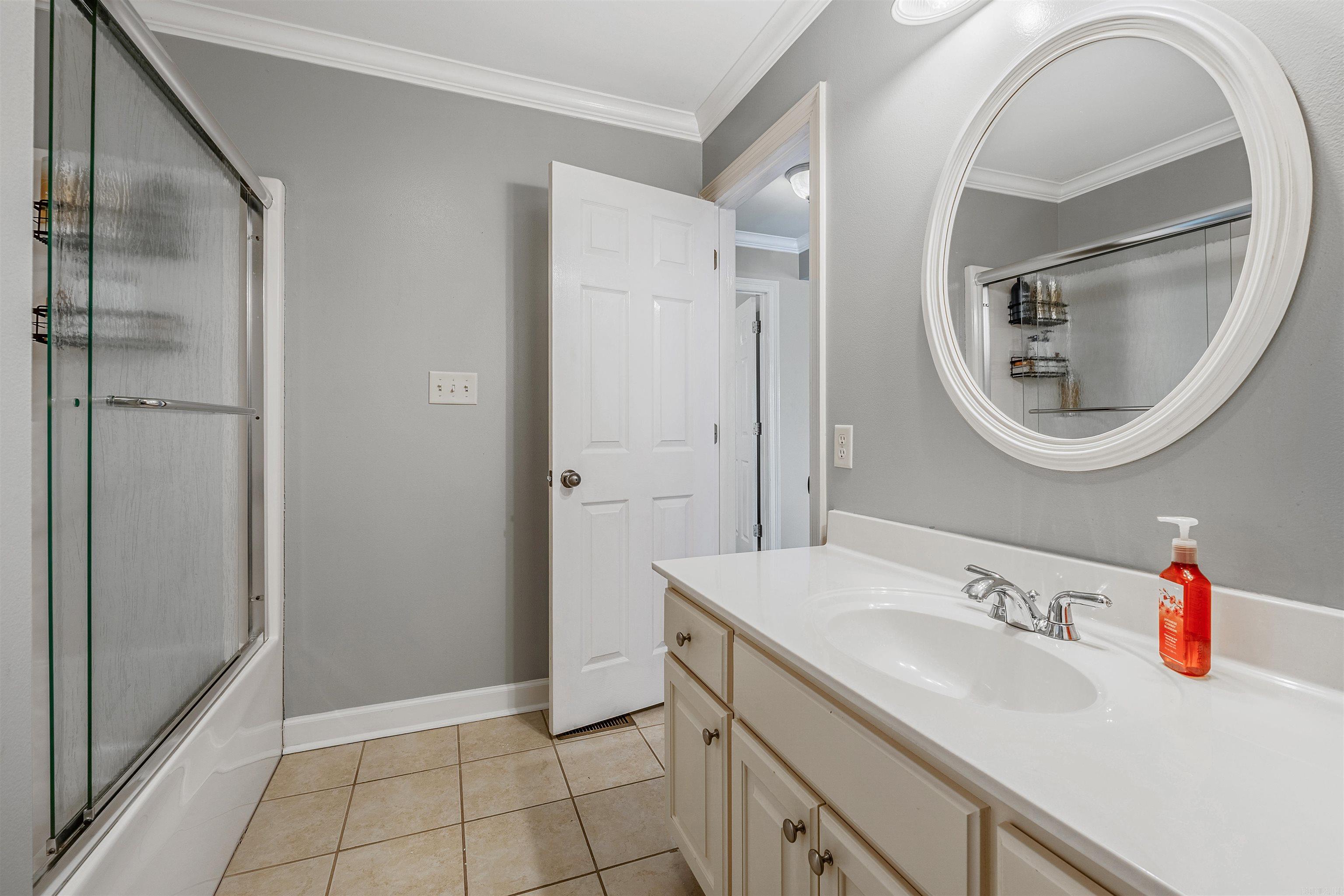 41 Norfork Dr Drive Maumelle, AR 72113