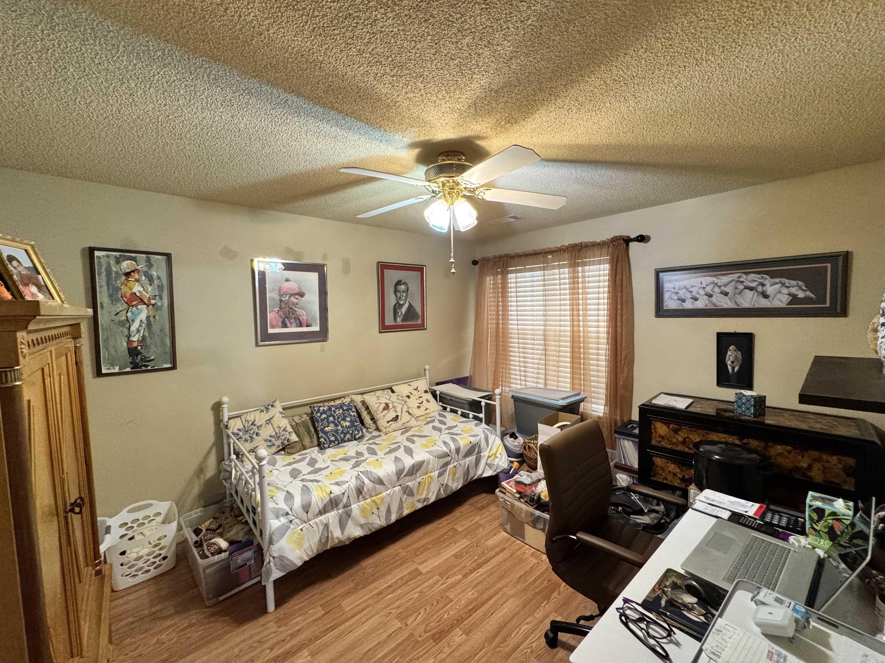 500 Pakis  Hot Springs, AR