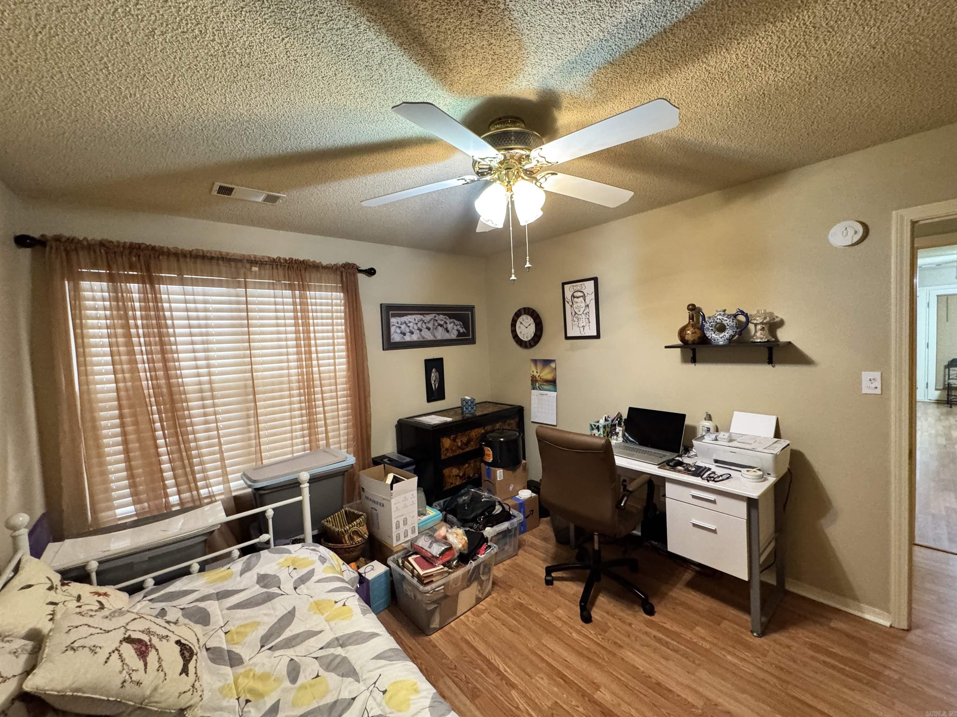 500 Pakis  Hot Springs, AR