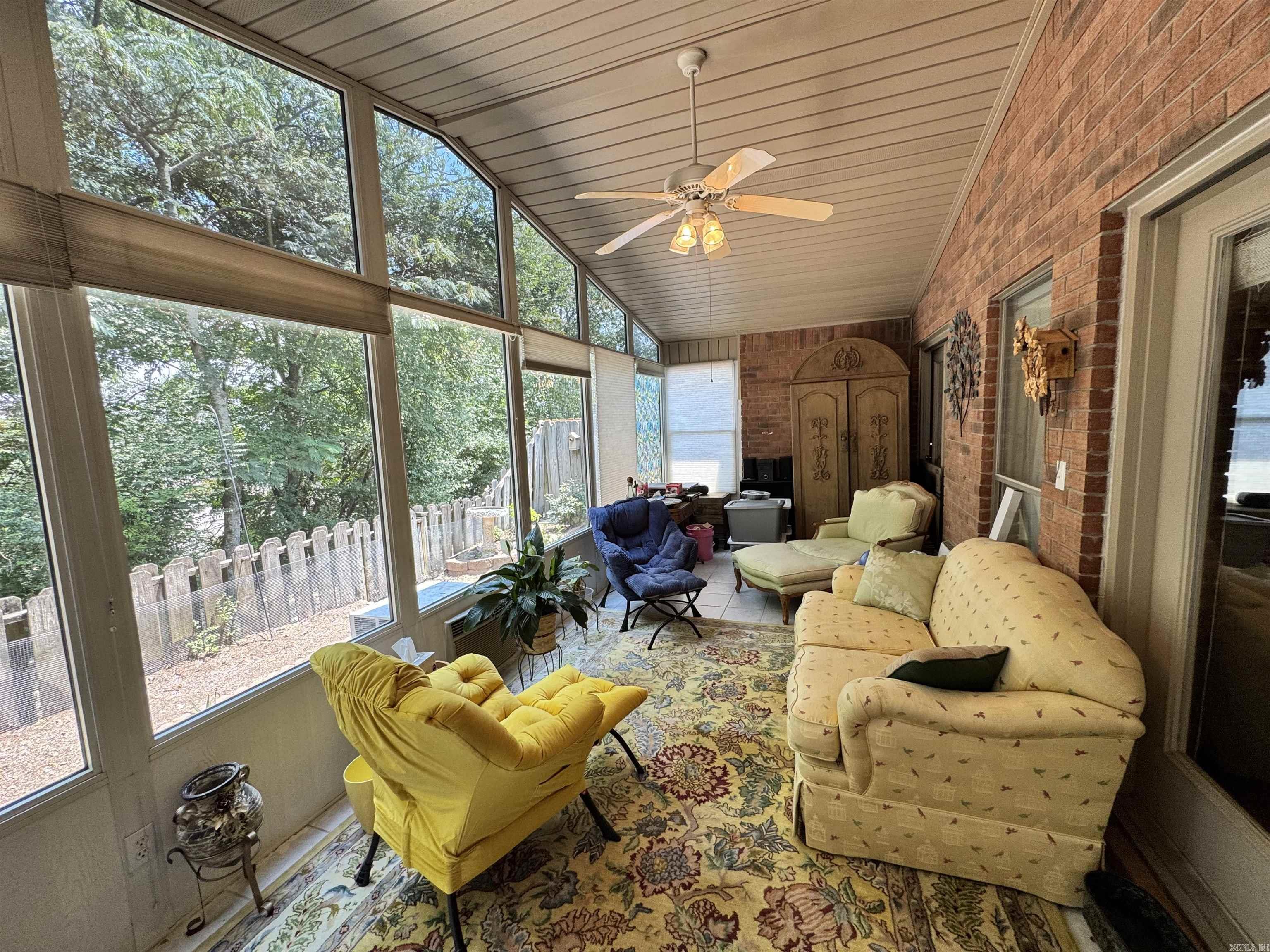 500 Pakis  Hot Springs, AR