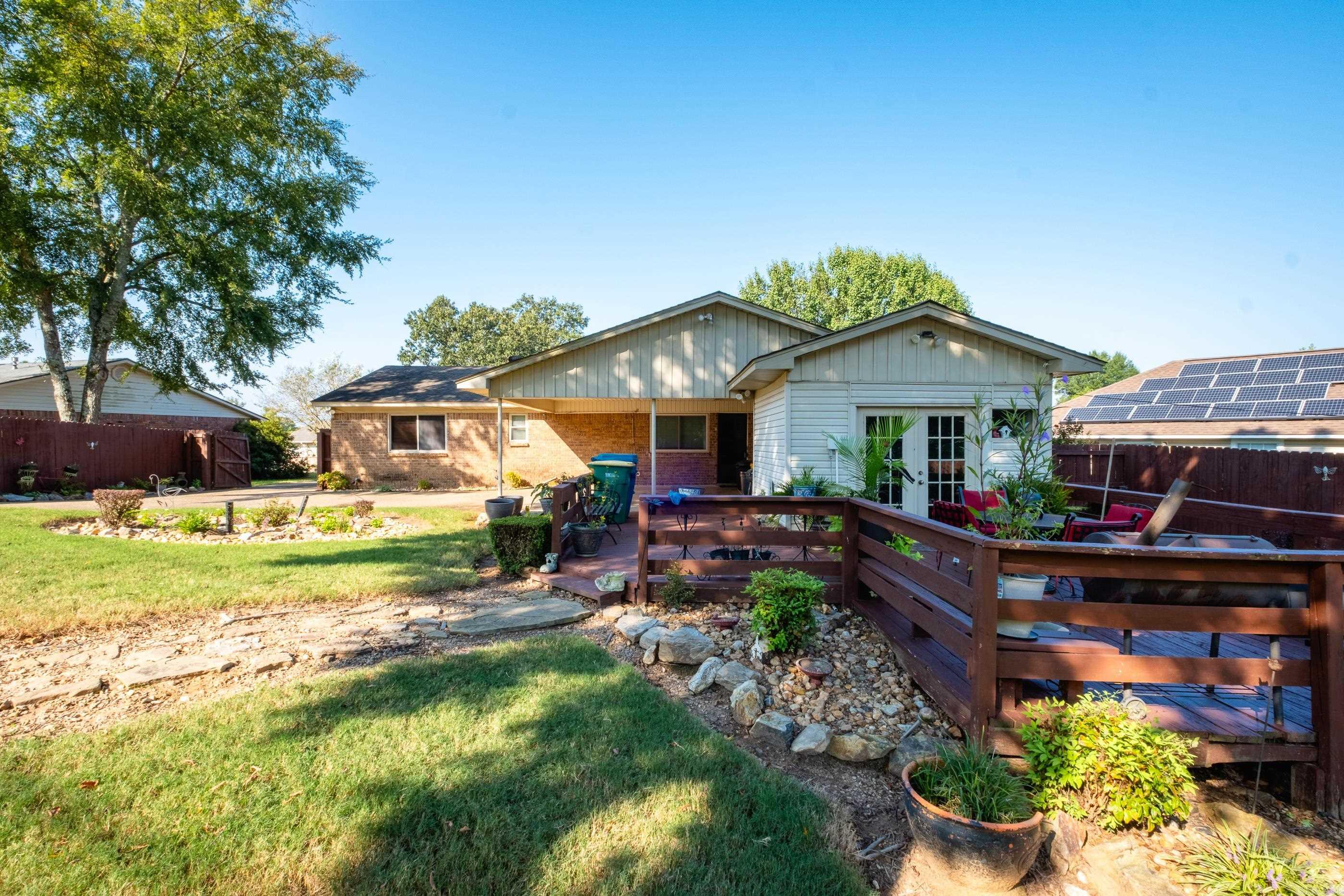 5813 Forest View Road Little Rock, AR 72204-8509