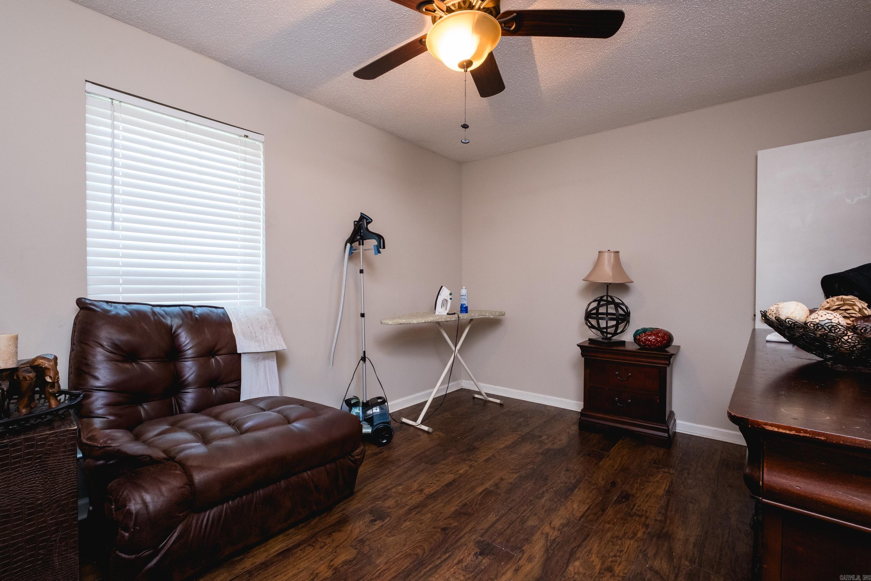 5813 Forest View Road Little Rock, AR 72204-8509