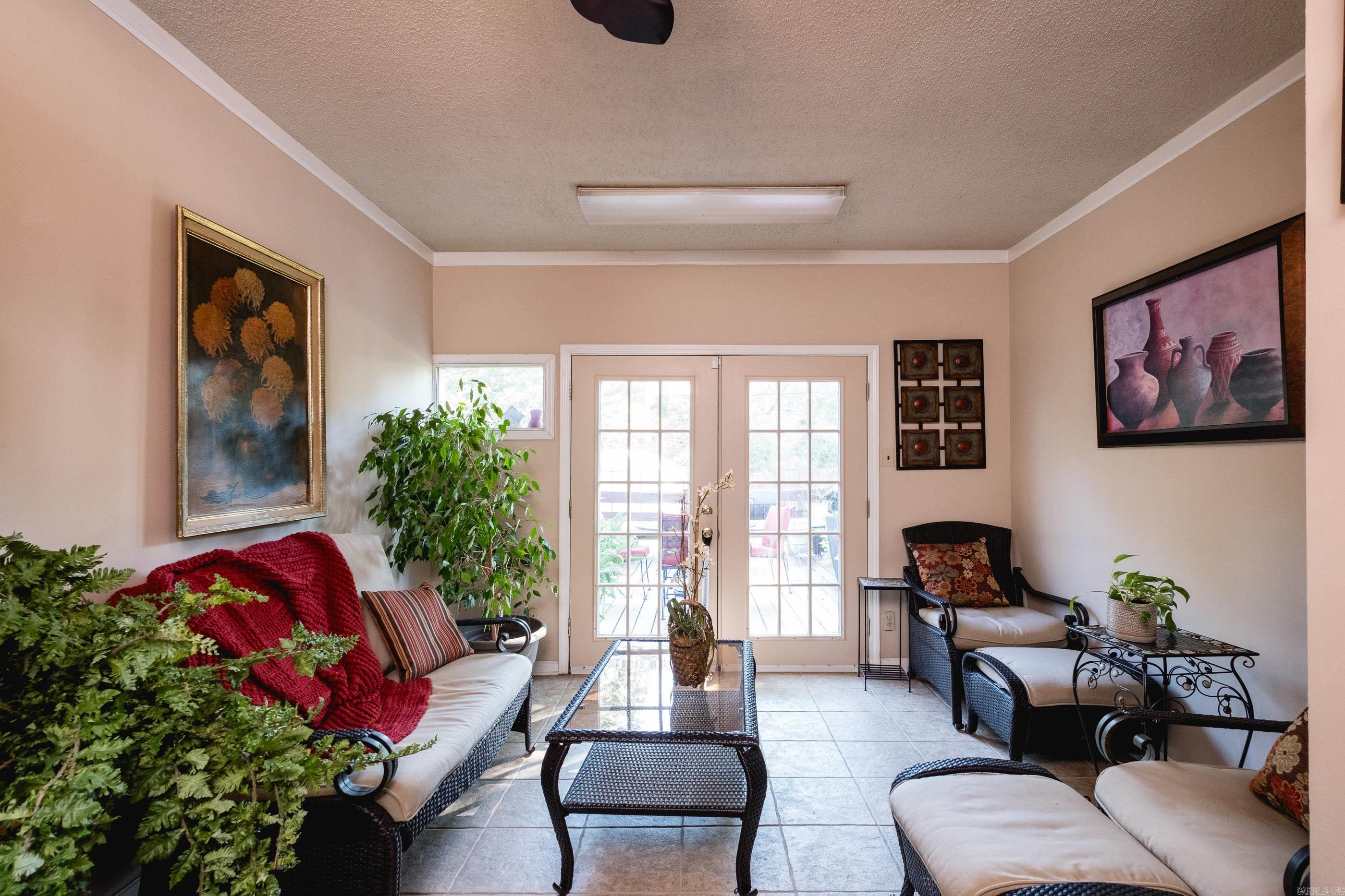 5813 Forest View Road Little Rock, AR 72204-8509