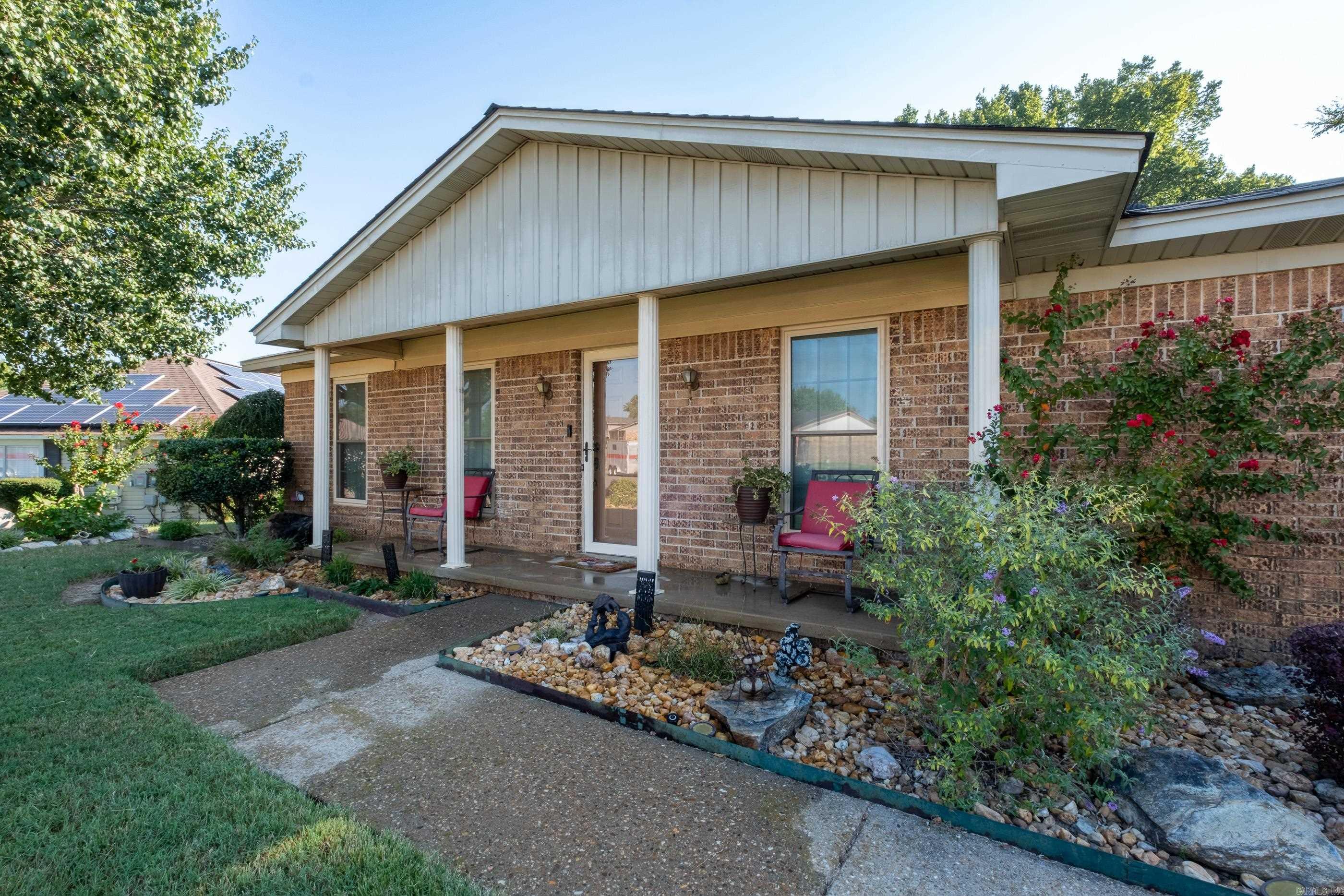 5813 Forest View Road Little Rock, AR 72204-8509