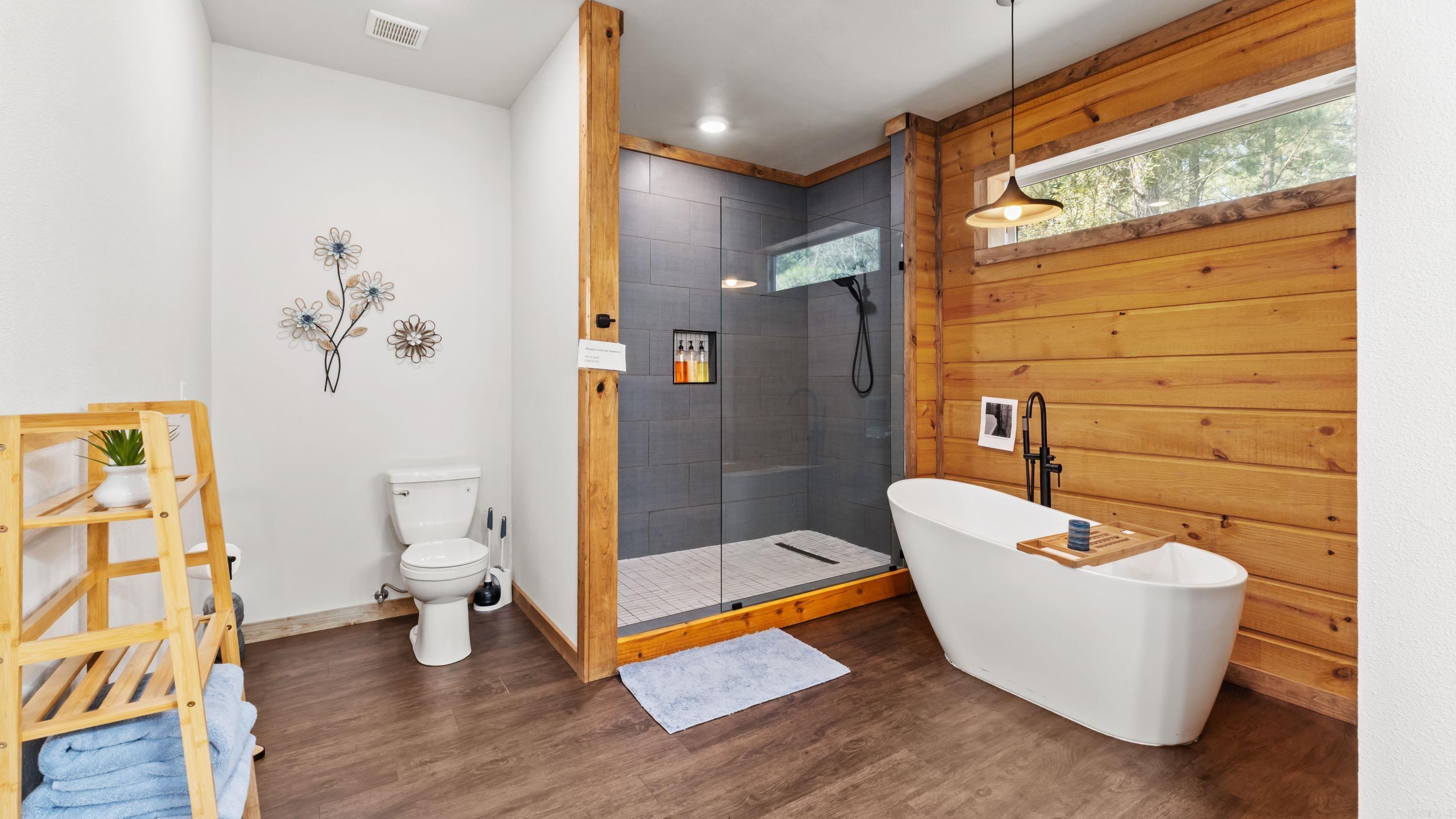 19 Southern Alder Trail Hochatown, OK 74728