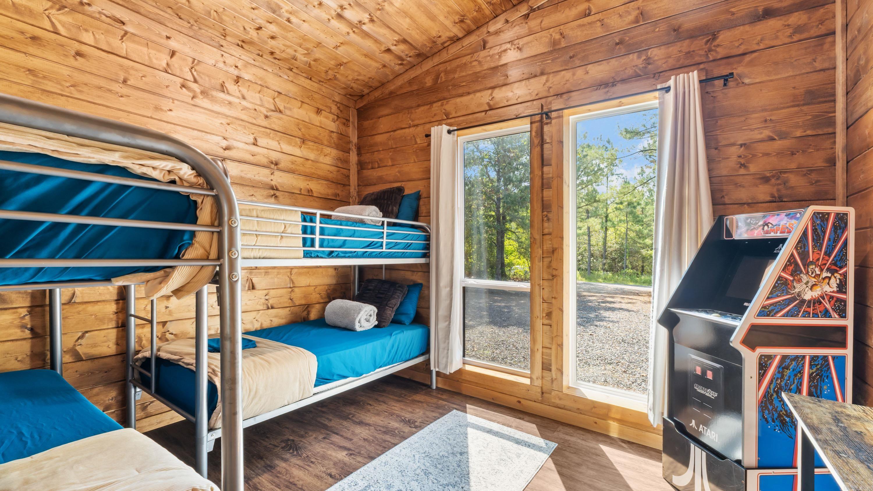 19 Southern Alder Trail Hochatown, OK 74728