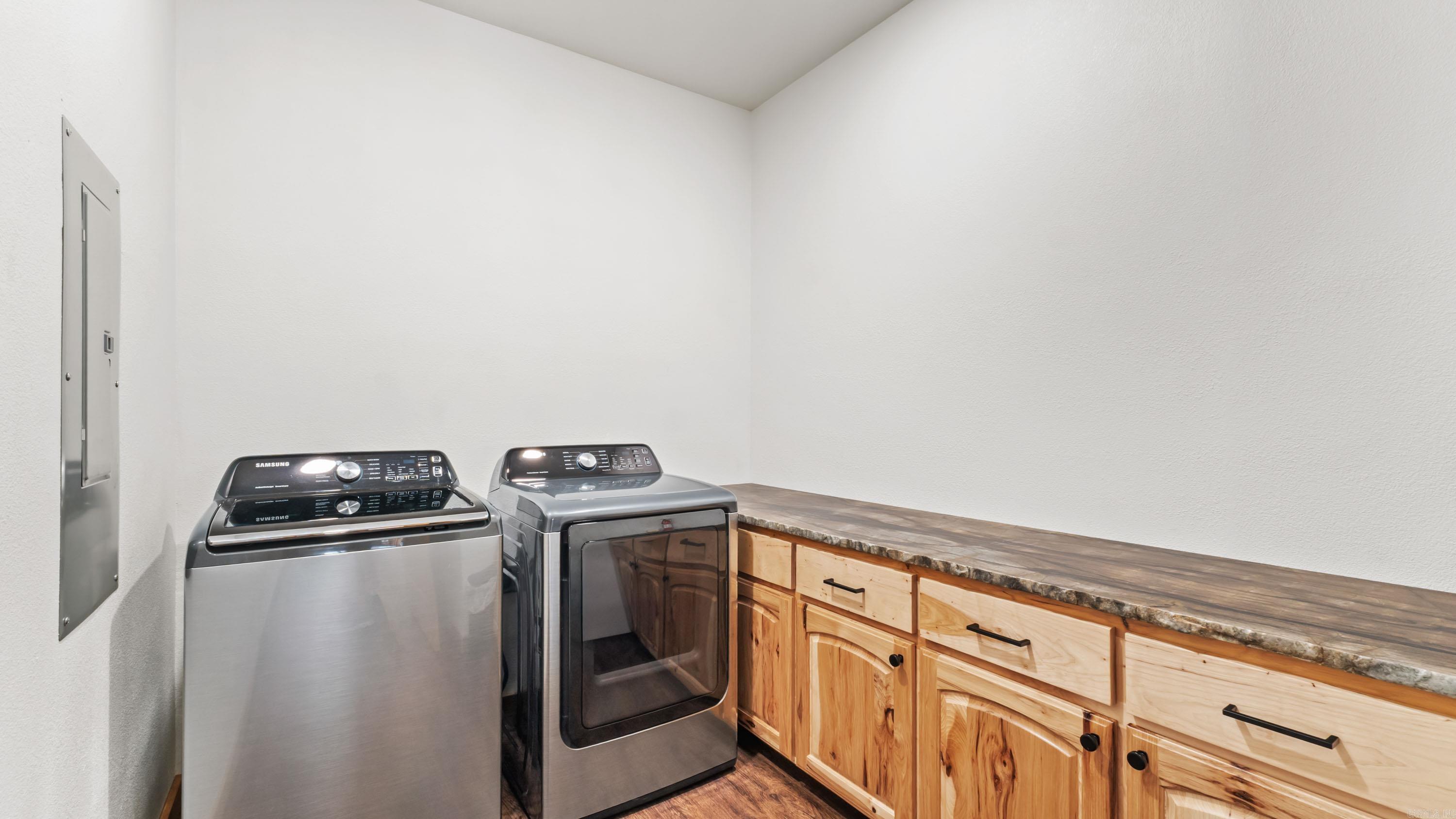 19 Southern Alder Trail Hochatown, OK 74728