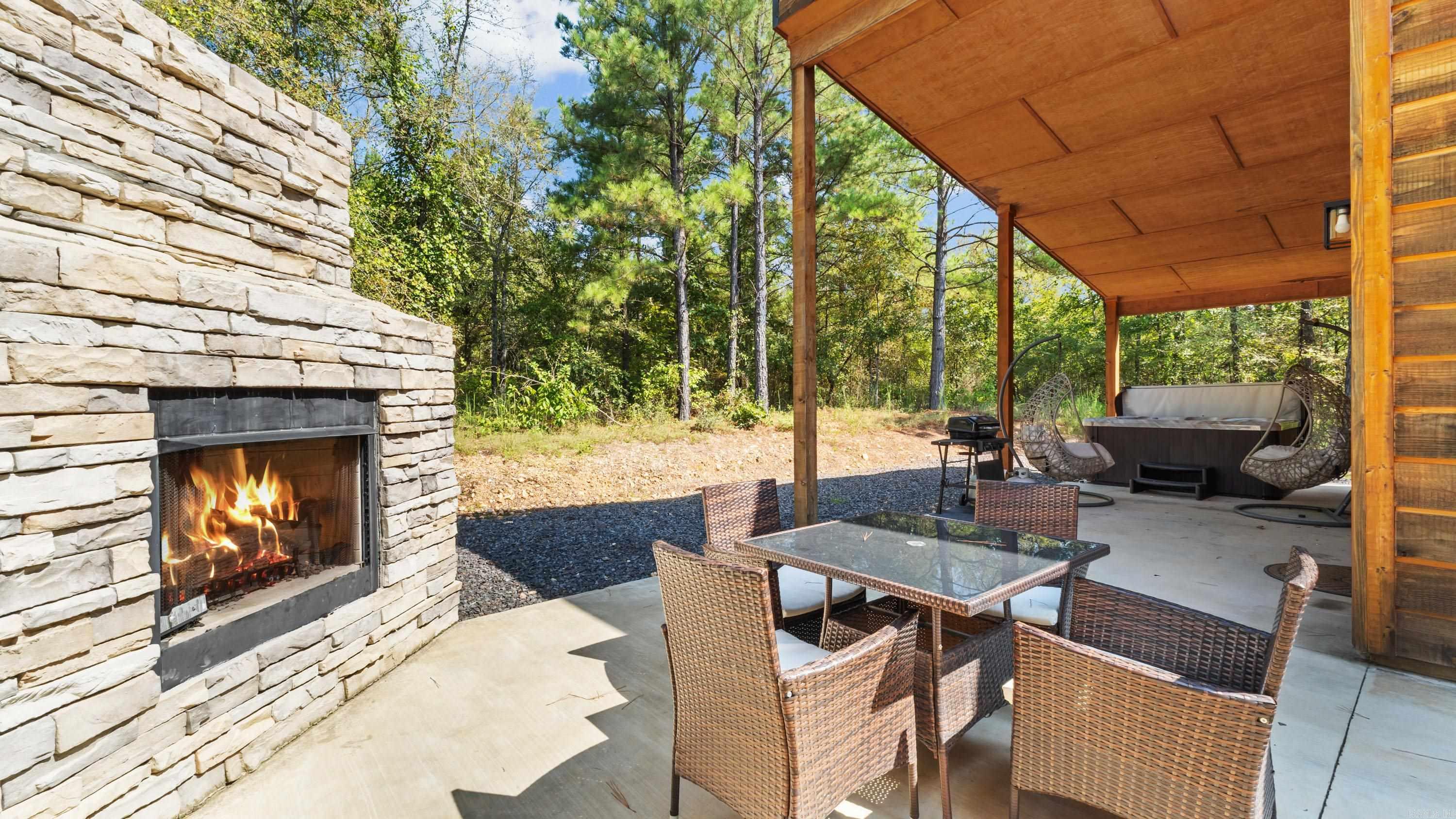 19 Southern Alder Trail Hochatown, OK 74728