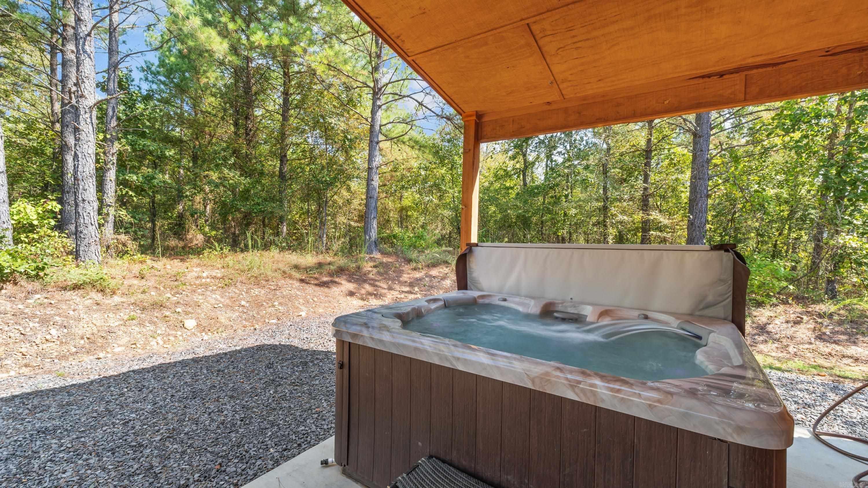 19 Southern Alder Trail Hochatown, OK 74728