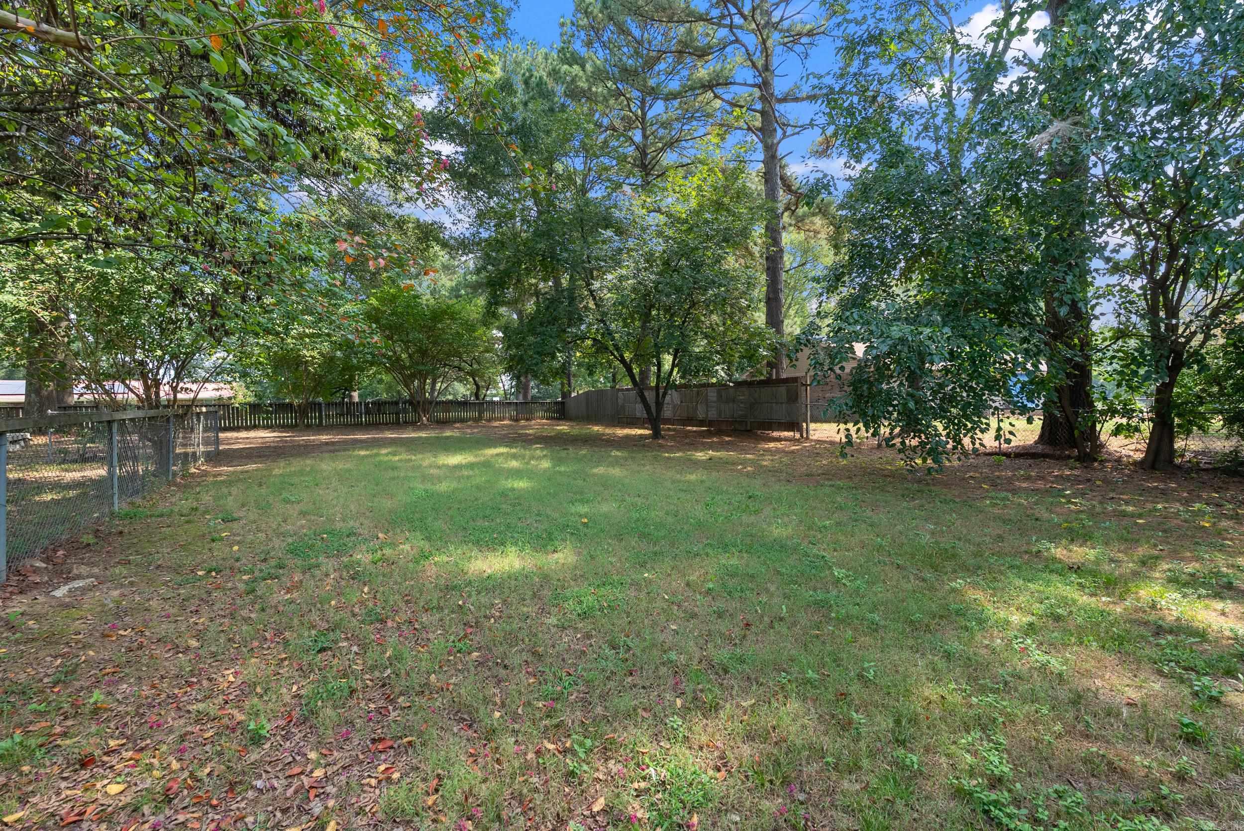 30 Hazelwood  Conway, AR
