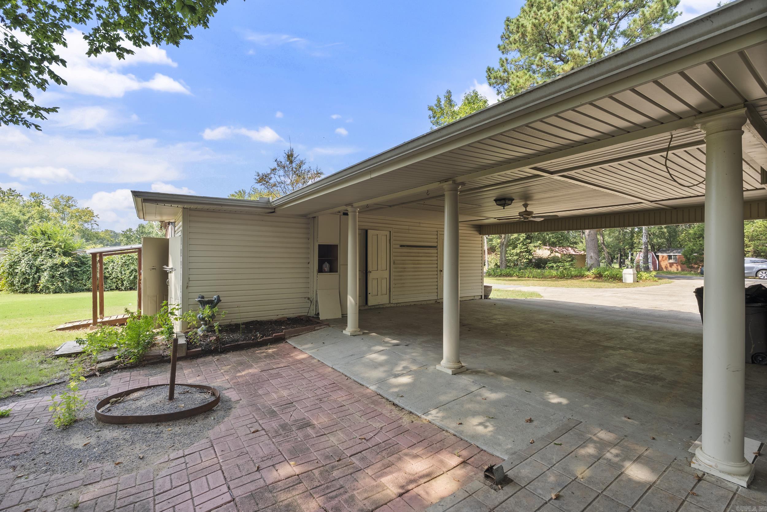 30 Hazelwood  Conway, AR