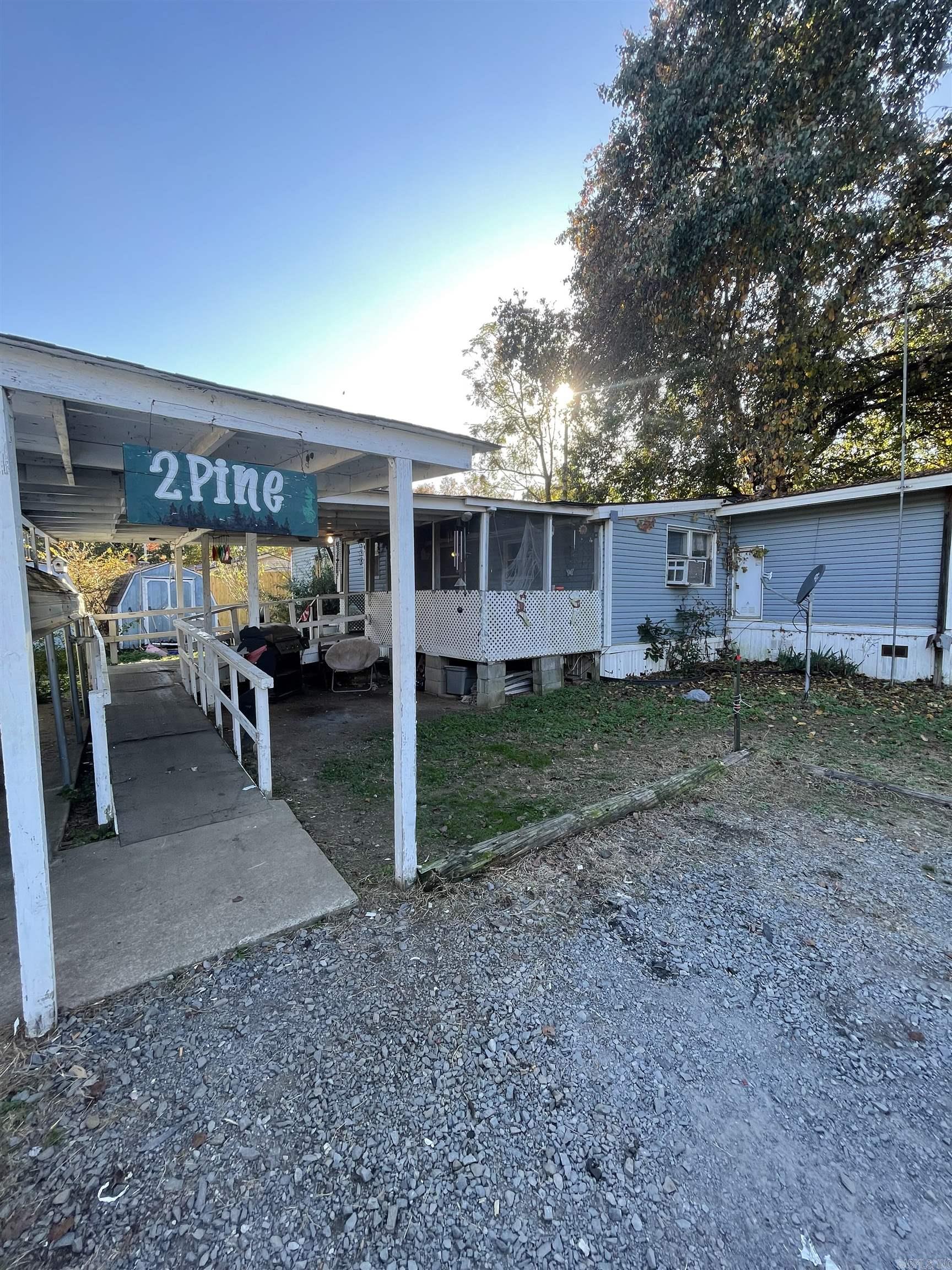 2 Pine  Conway, AR