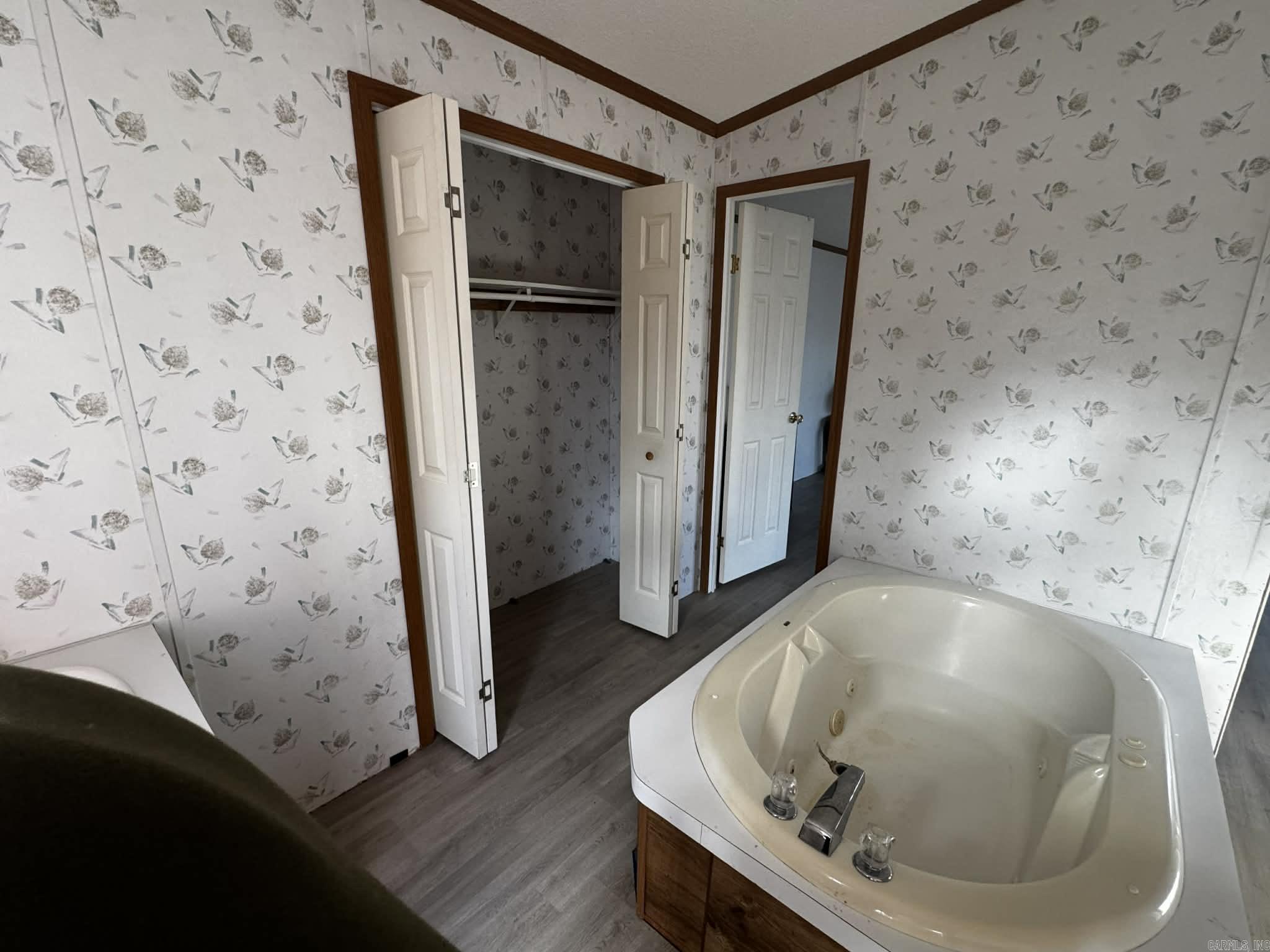 2111 Backbone  Cabot, AR