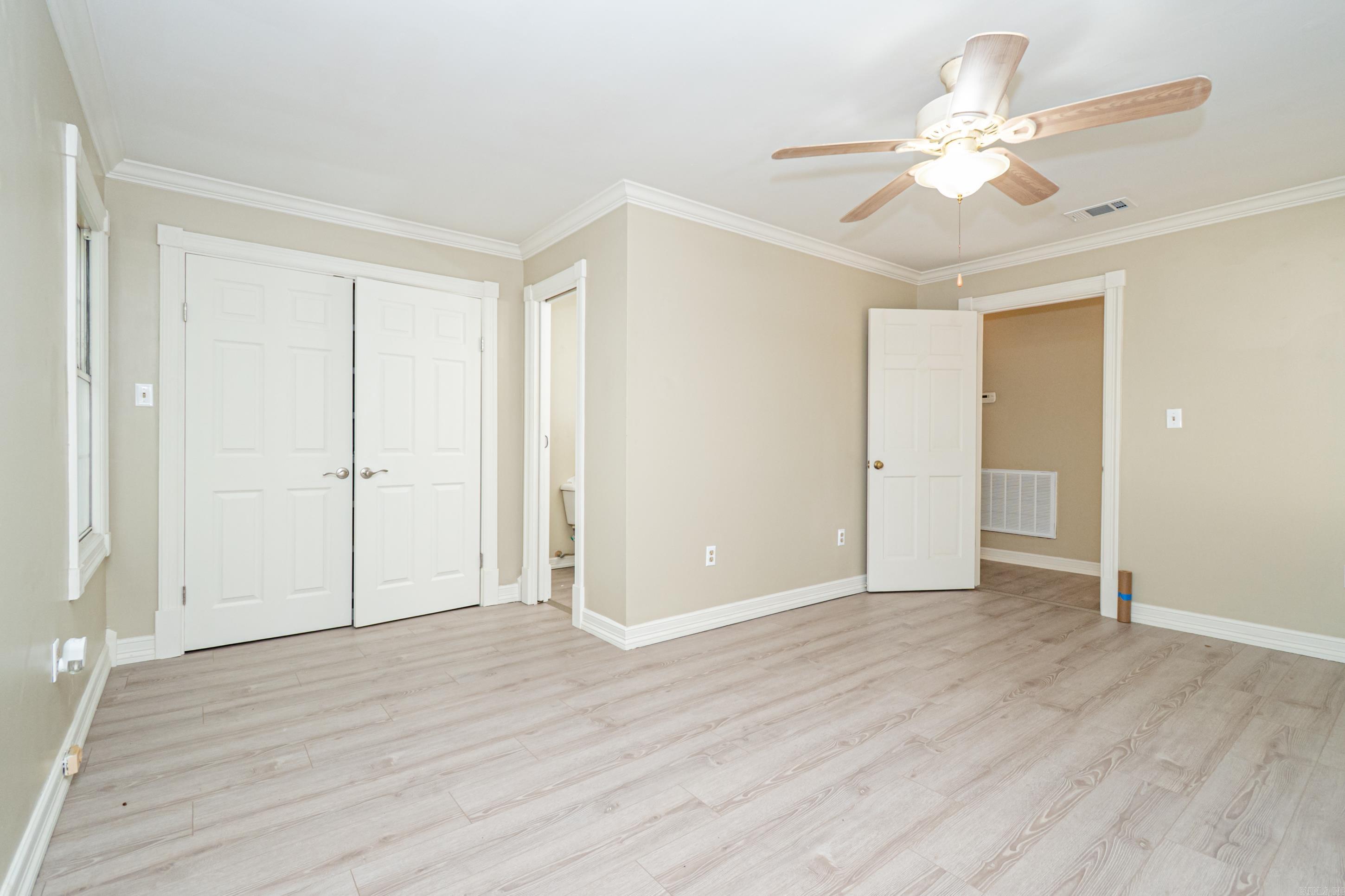 734 W Washington  Camden, AR