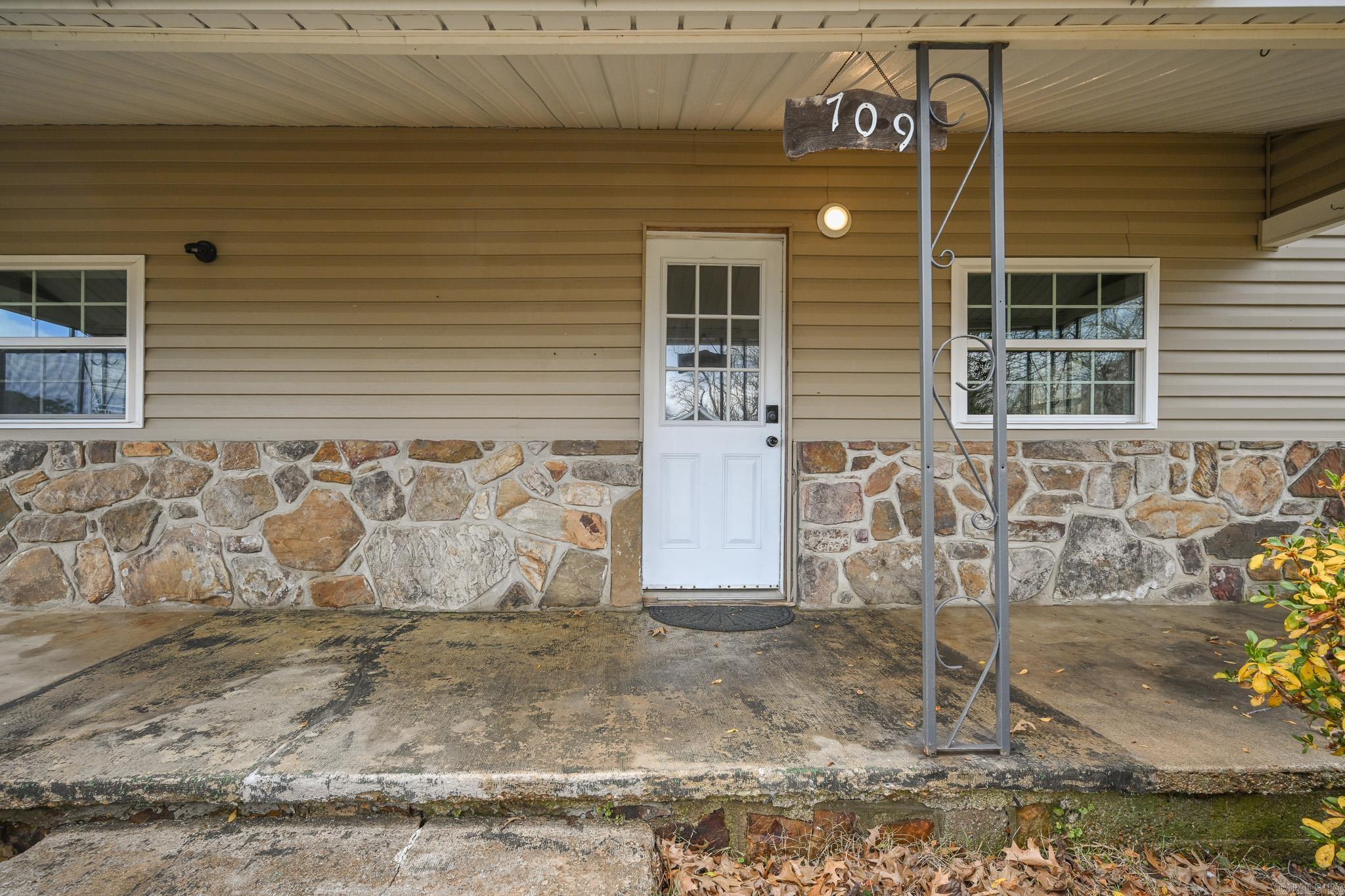 709 Ninth Street  Mena, AR