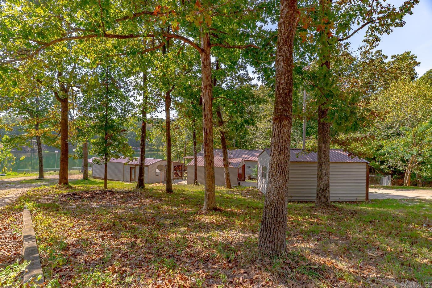 21 W Lakeshore Dr  Highland, AR