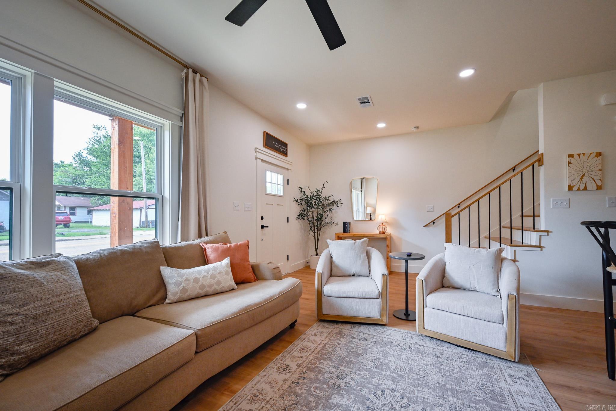 914 S Reine  Mena, AR