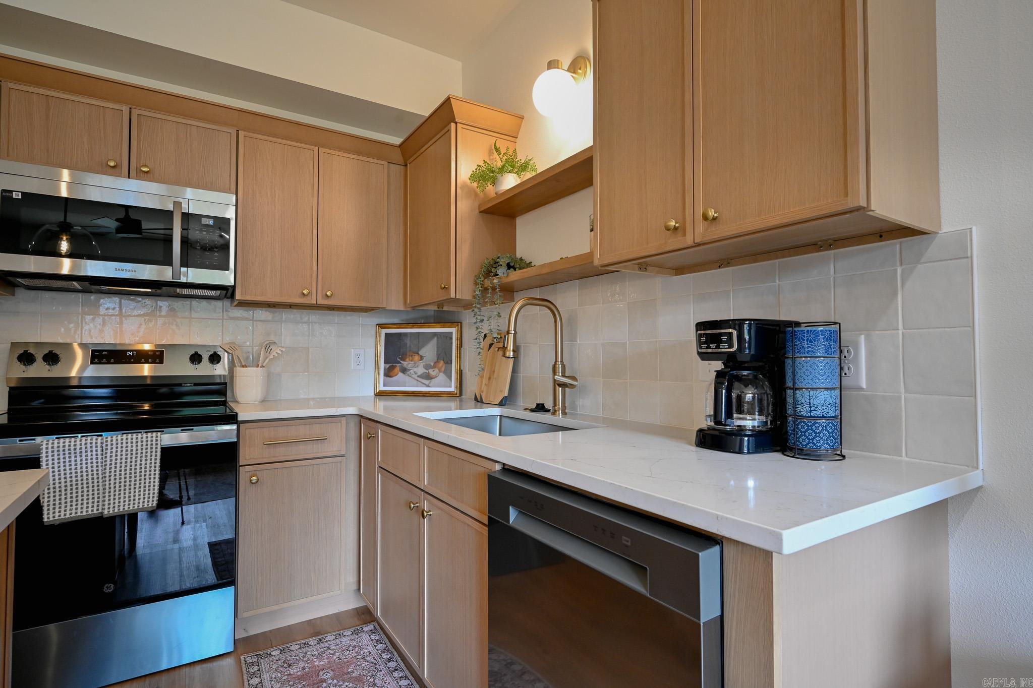 914 S Reine  Mena, AR