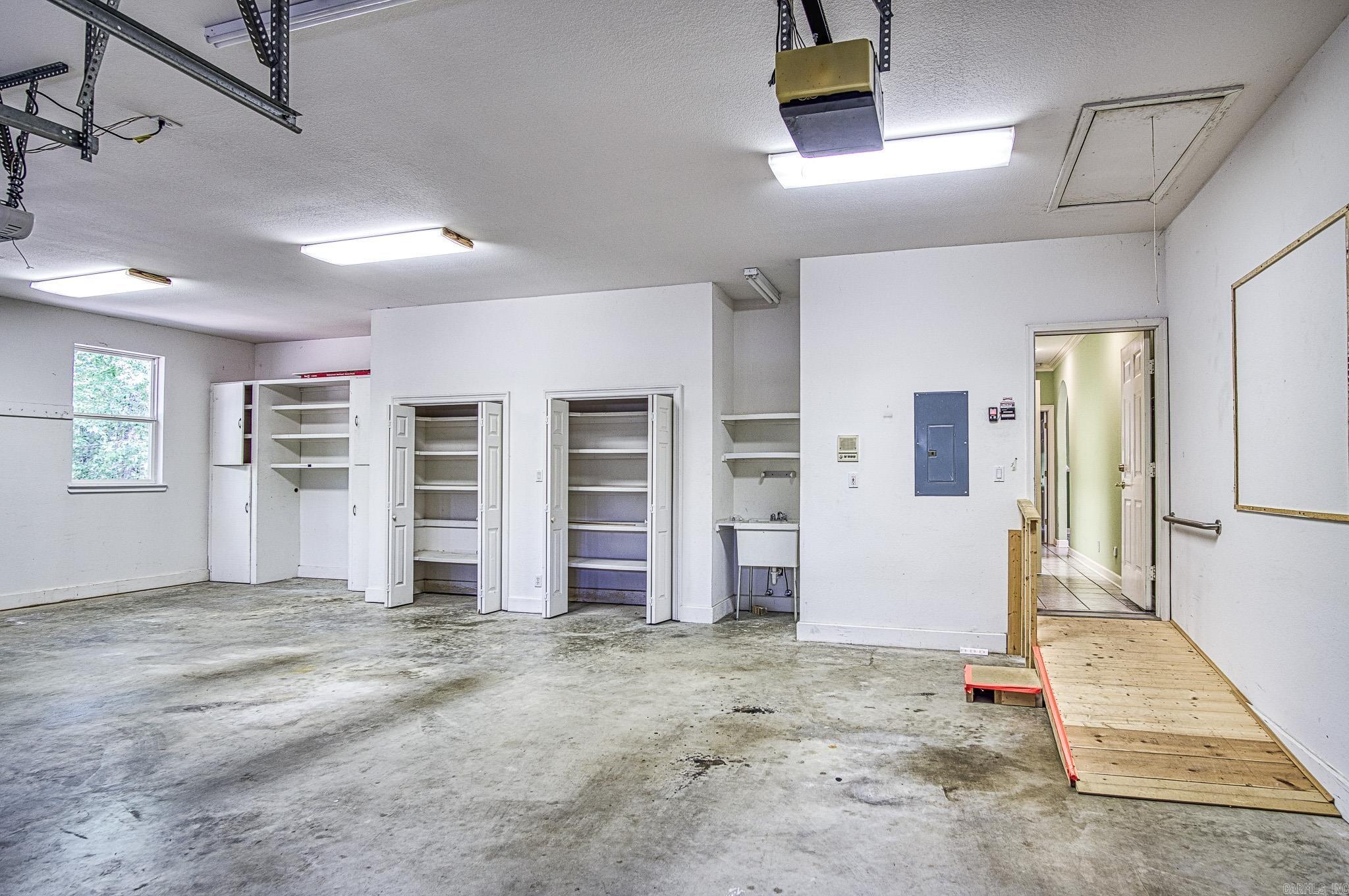 3 SACEDON Circle Hot Springs Village, AR 71909