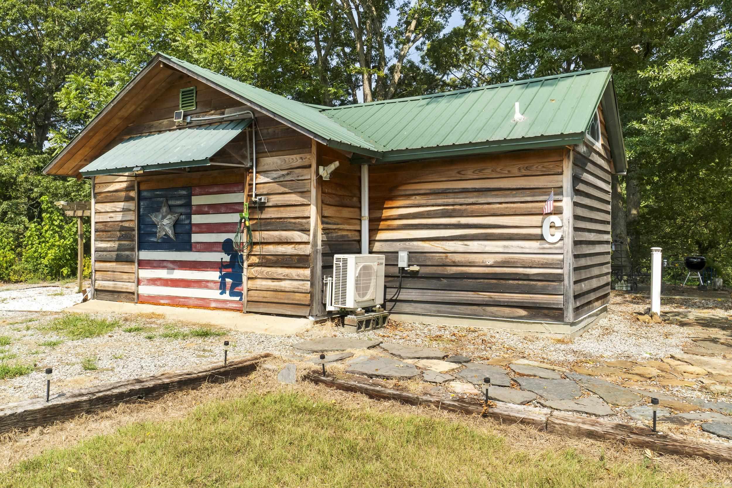 109 Collins Pangburn, AR 72121-0000