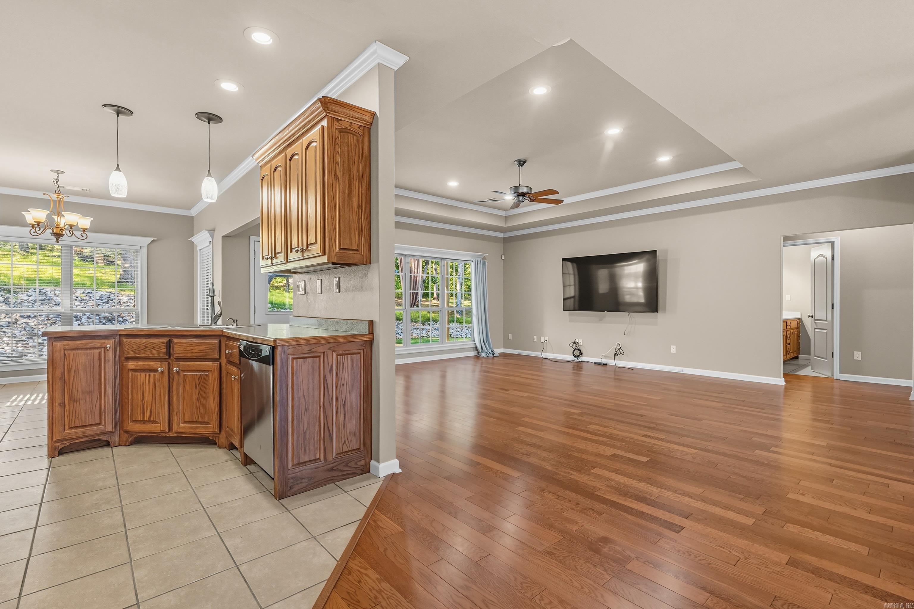 121 Wildwood Forest Road Hot Springs, AR 71913