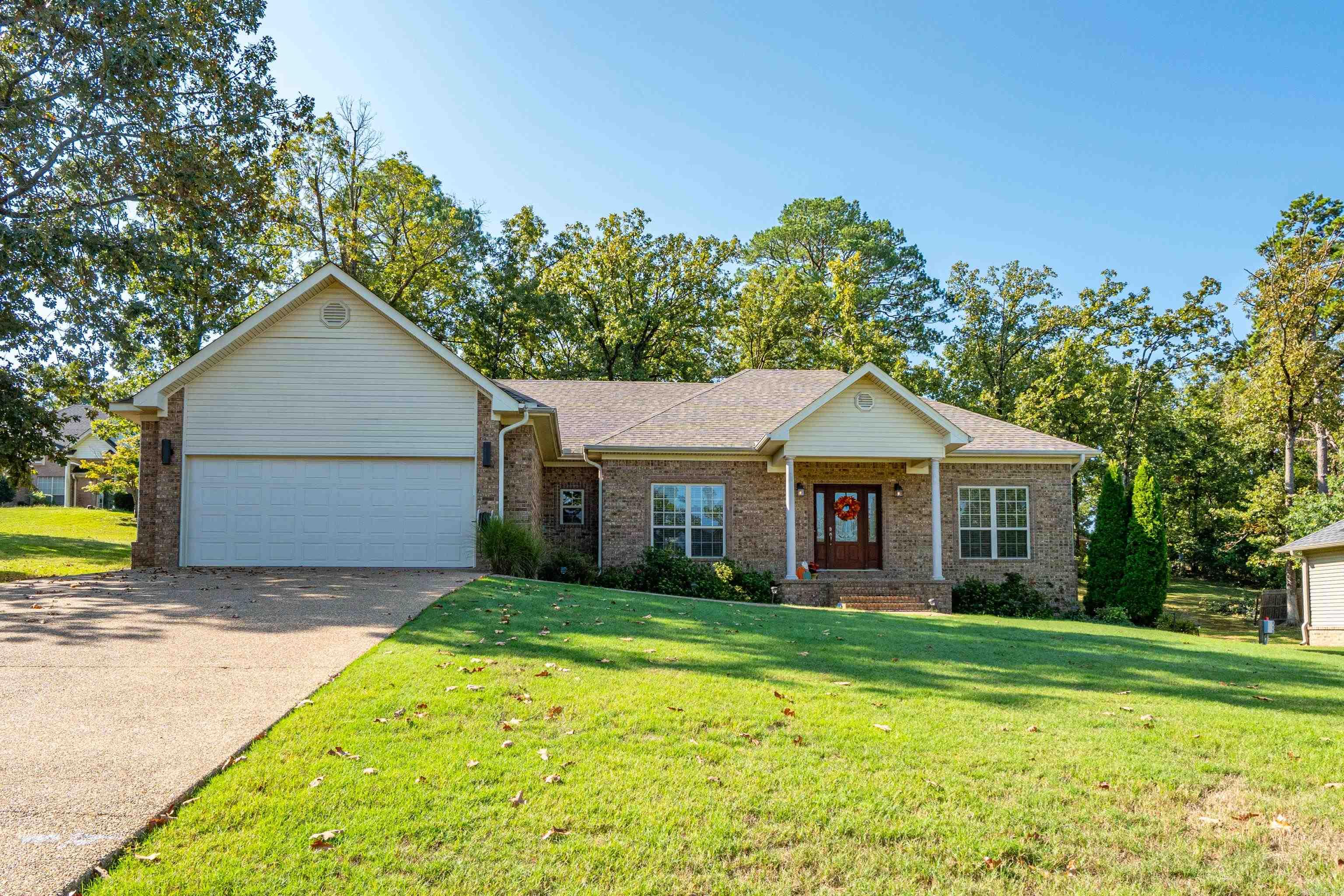 121 Wildwood Forest Road Hot Springs, AR 71913