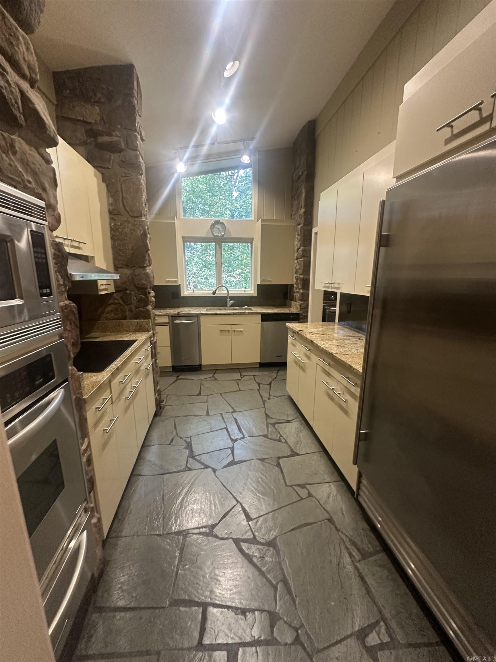 2 Ridgewood  Forrest City, AR