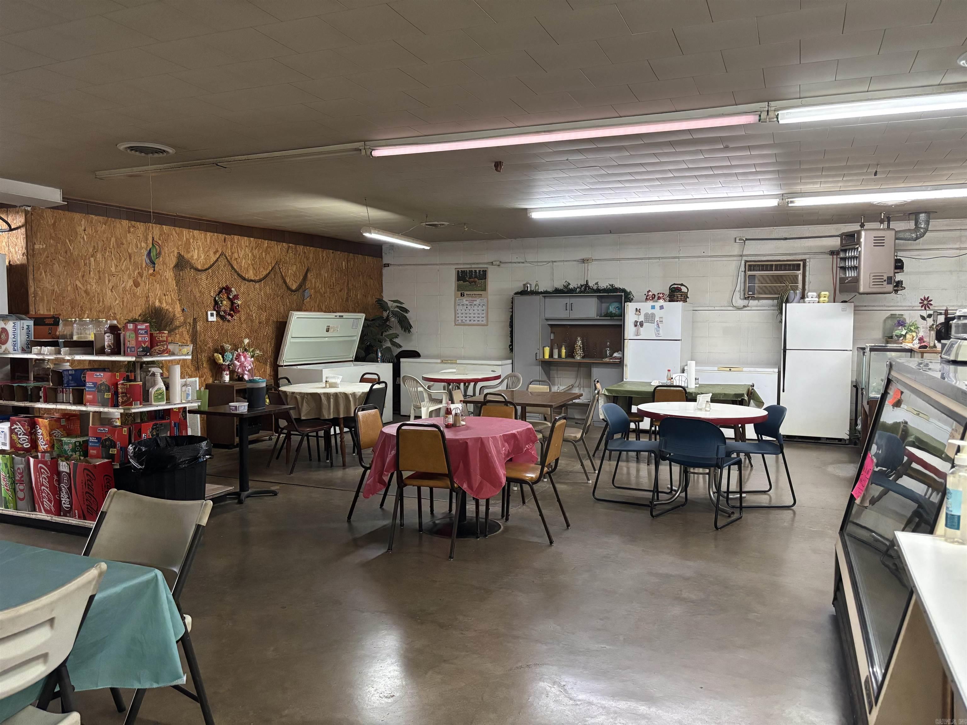 301 S New Orleans  Brinkley, AR