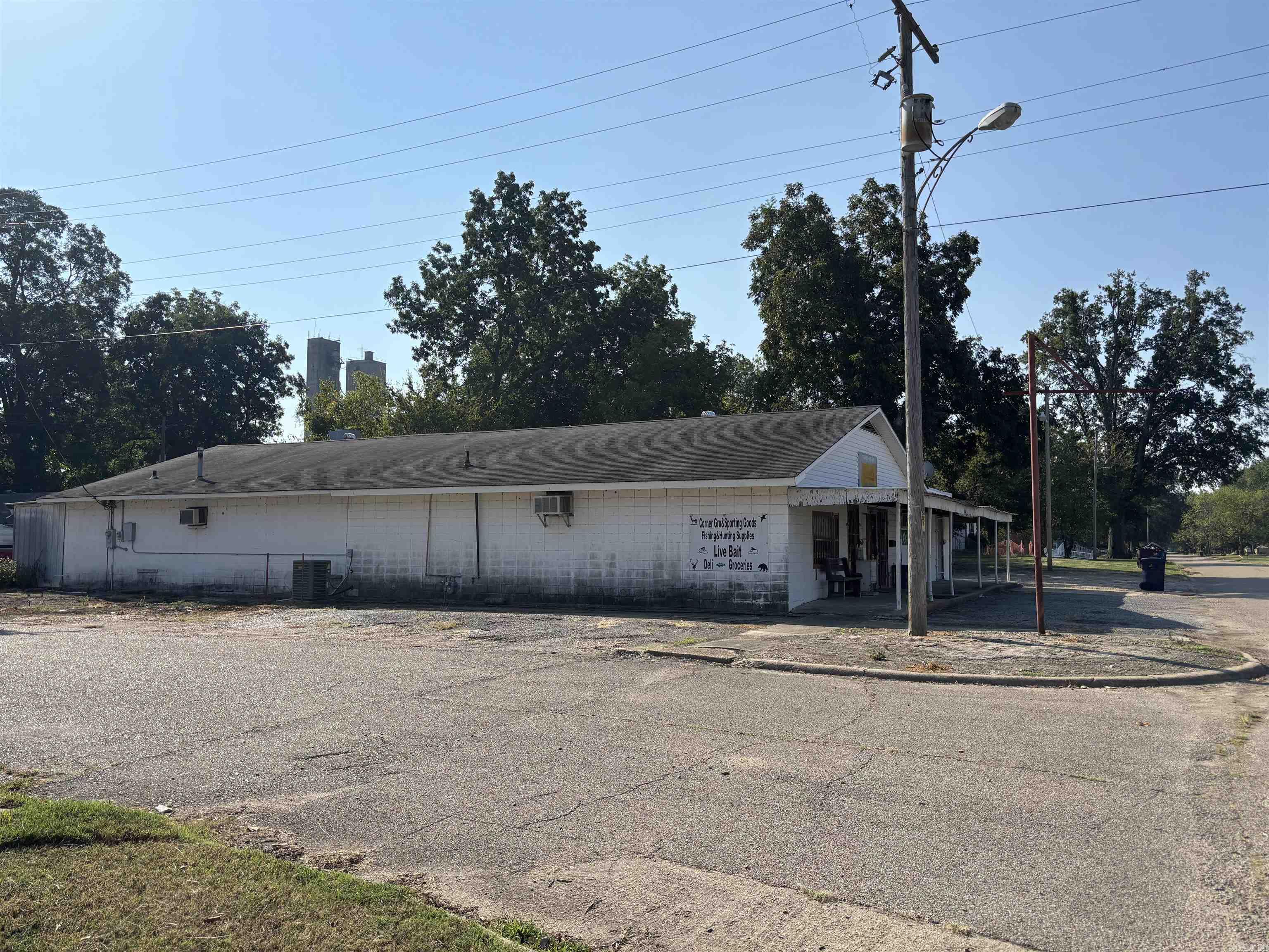 301 S New Orleans  Brinkley, AR