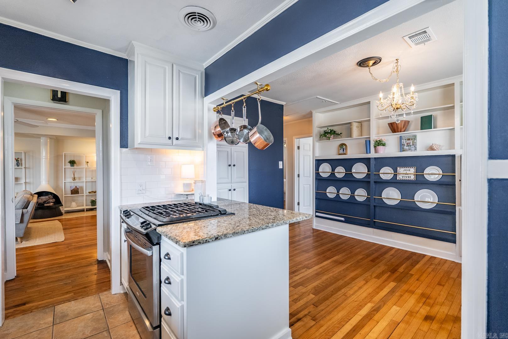 6716 Kenwood Rd  Cammack Village, AR