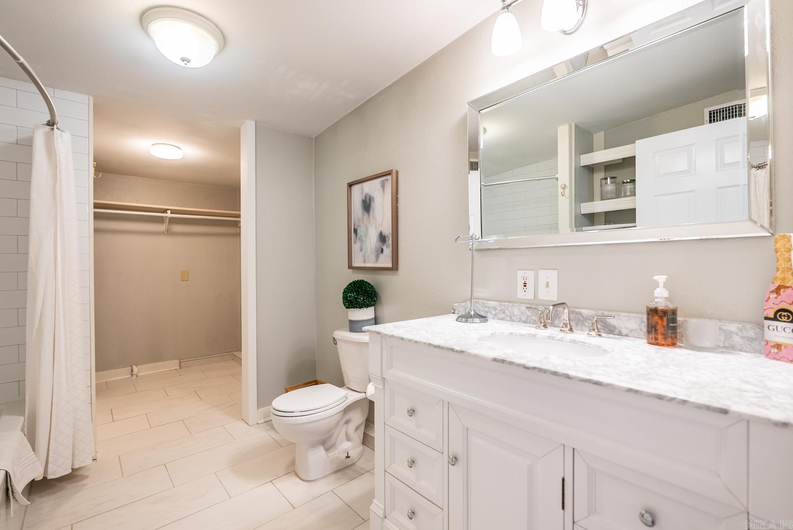 6716 Kenwood Rd  Cammack Village, AR