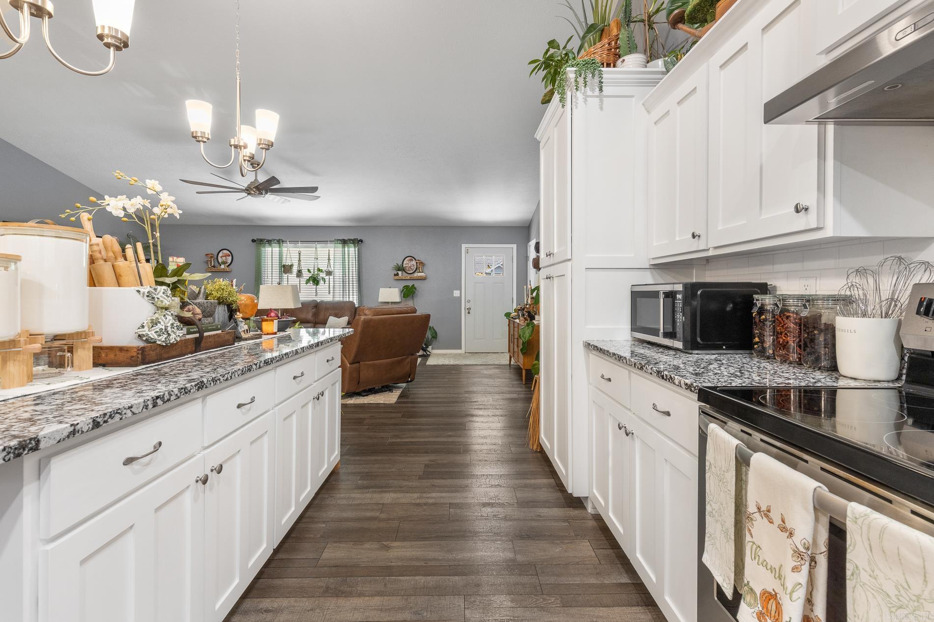 6080 Oak Leaf  Harrison, AR