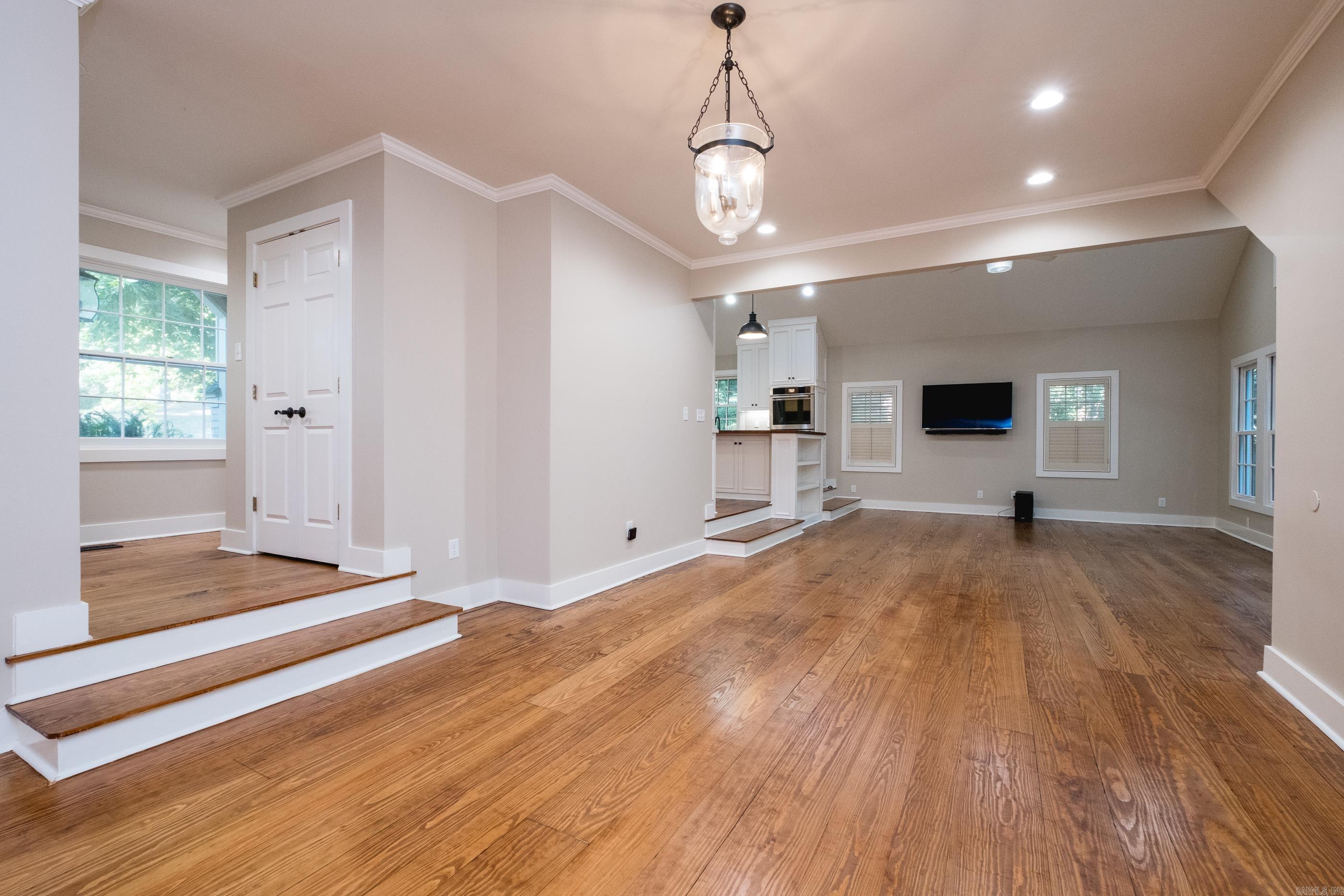 5 Berwyn Drive Little Rock, AR 72227