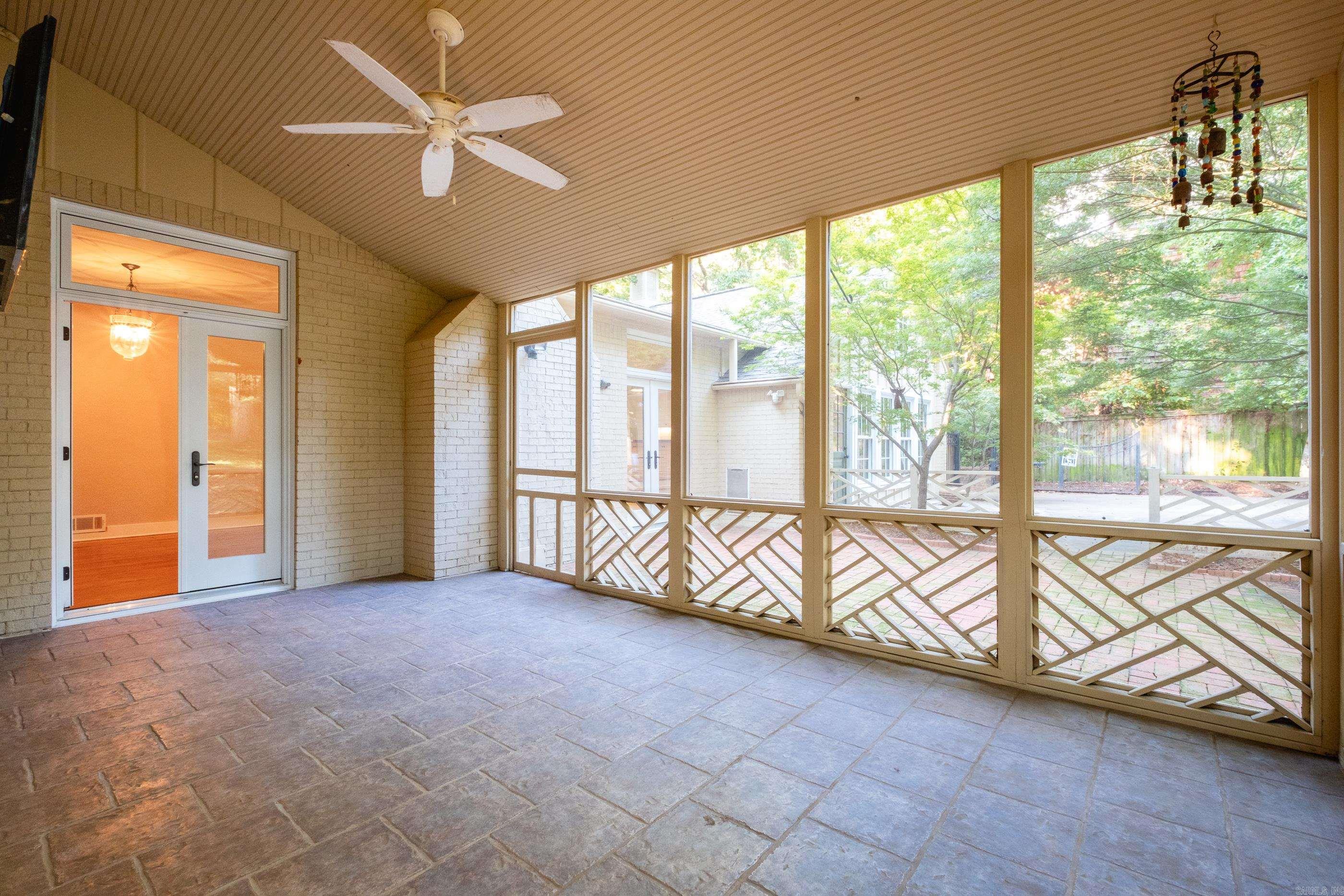 5 Berwyn Drive Little Rock, AR 72227