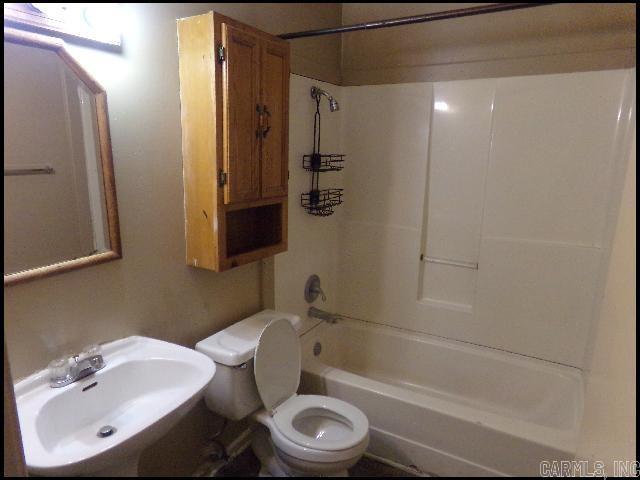 8 Utica  Little Rock, AR