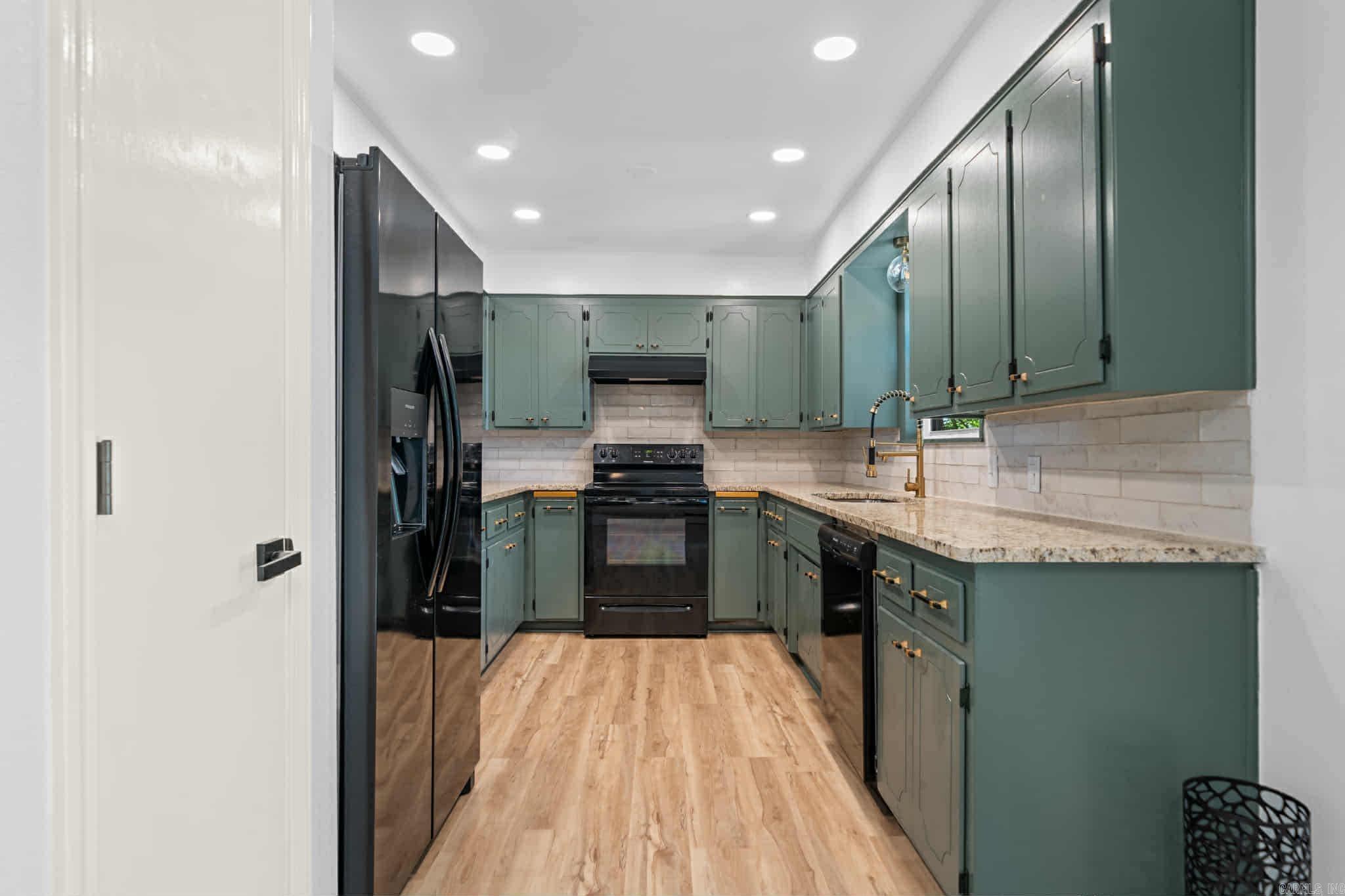 952 Twin Points Road Hot Springs, AR 71913