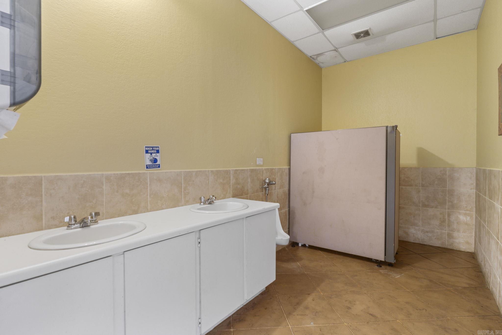 4919 Basline  Little Rock, AR