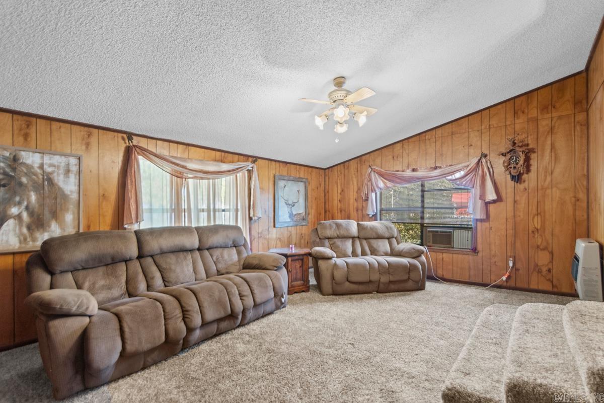 27226 US-67 Highway Malvern, AR 72104