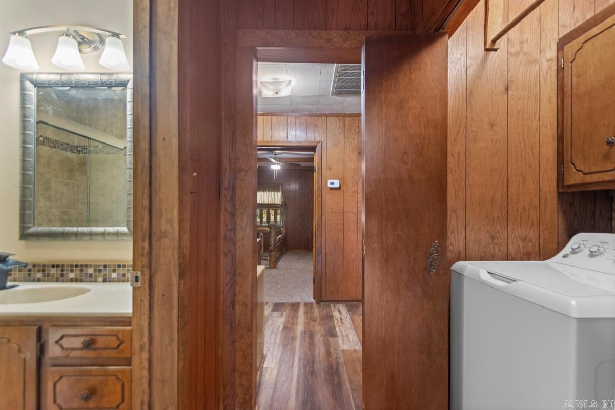 27226 US-67 Highway Malvern, AR 72104