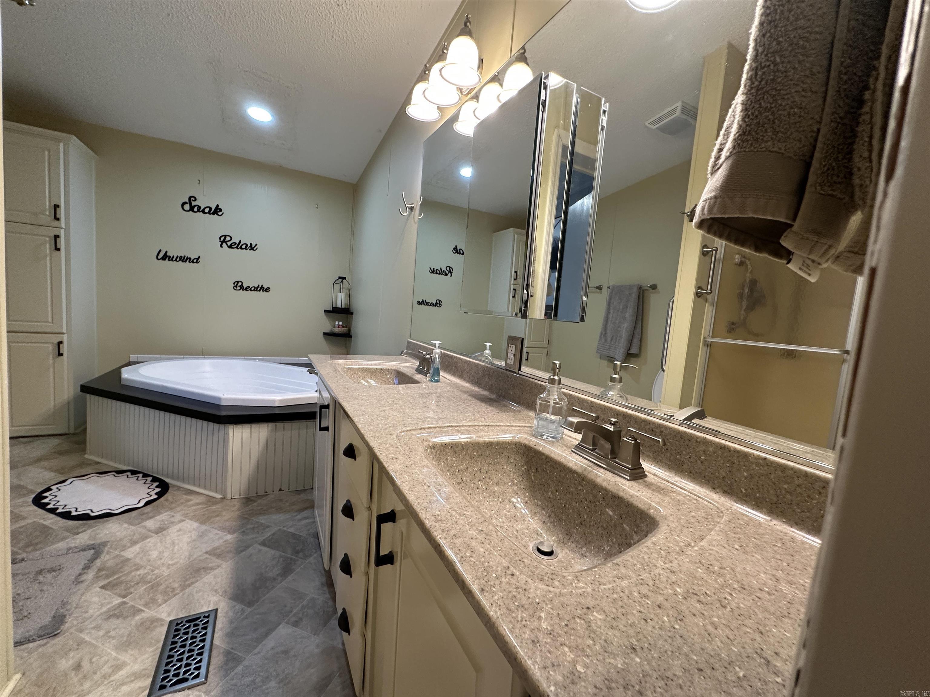 529 W Highway 225 Greenbrier, AR 72058