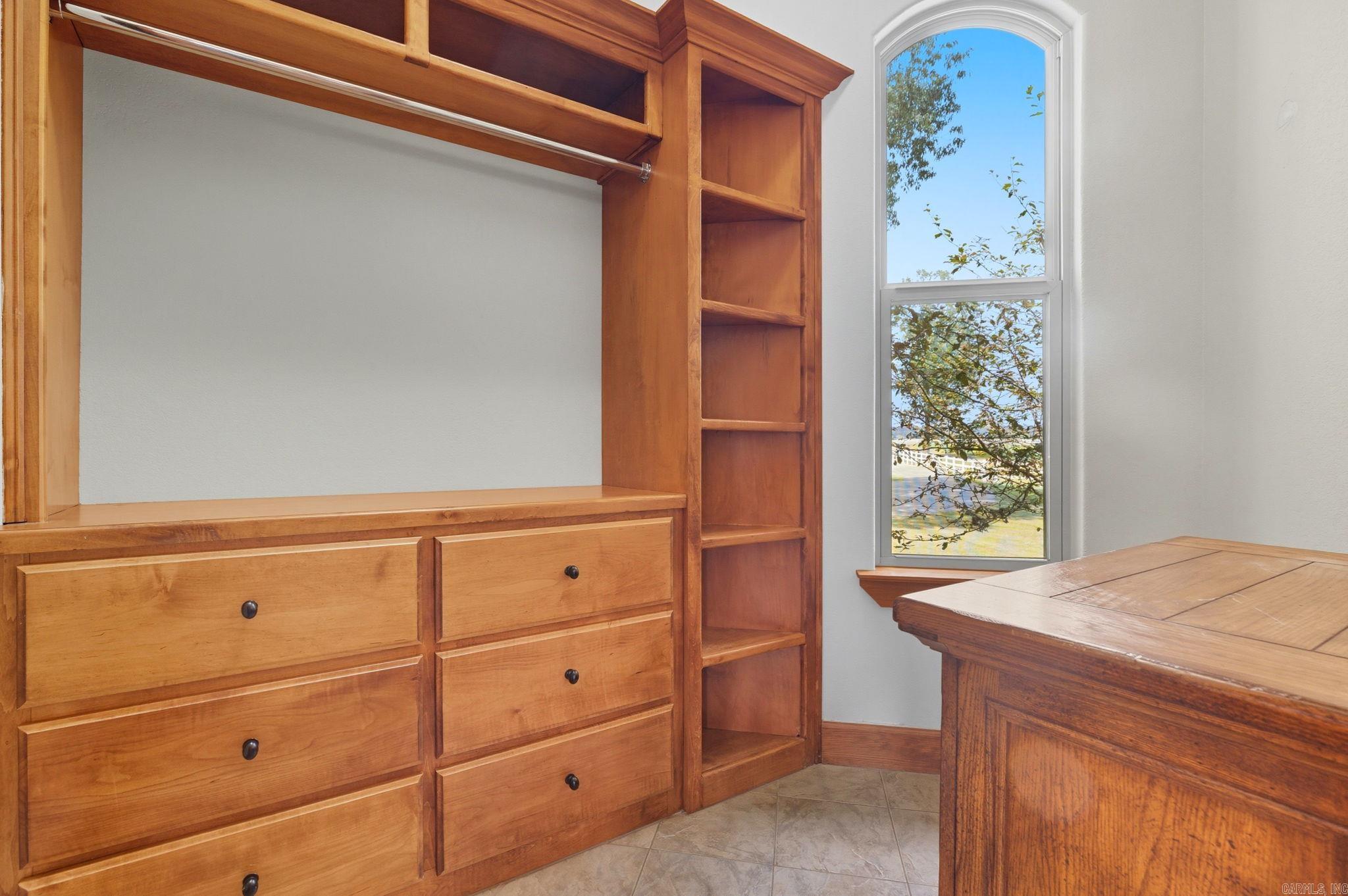 1801 W 64 Highway El Paso, AR 72045