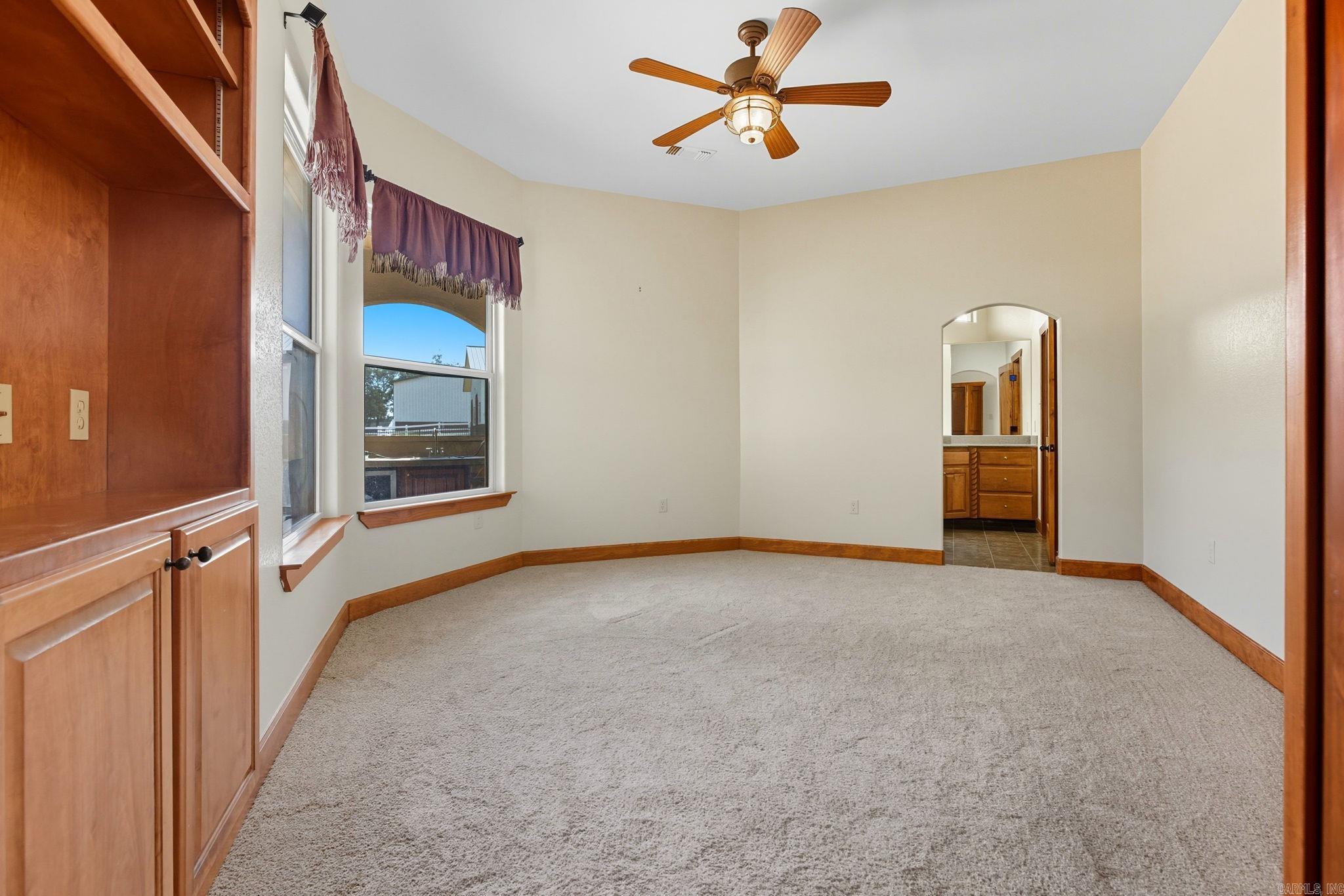 1801 W 64 Highway El Paso, AR 72045