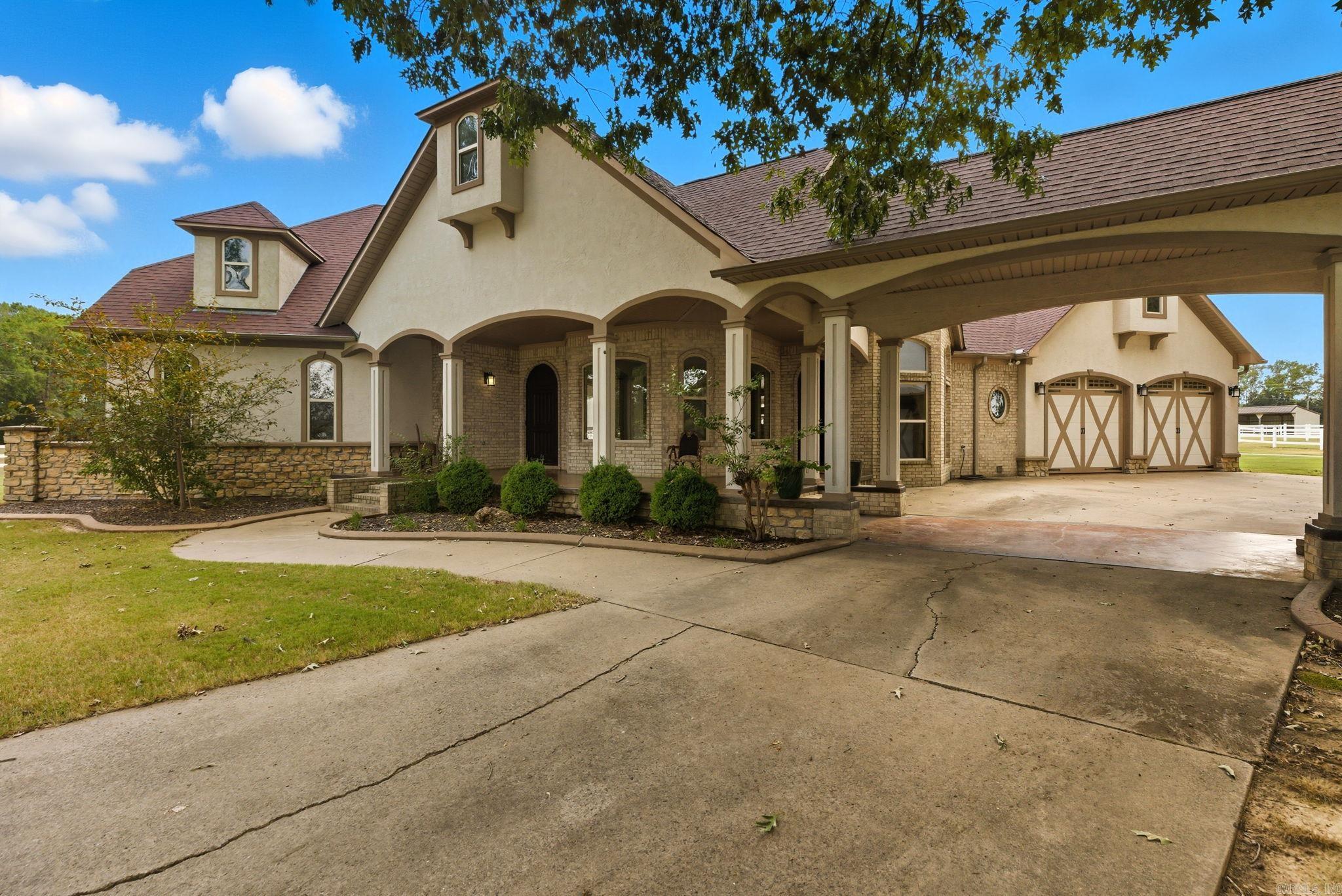 1801 W 64 Highway El Paso, AR 72045