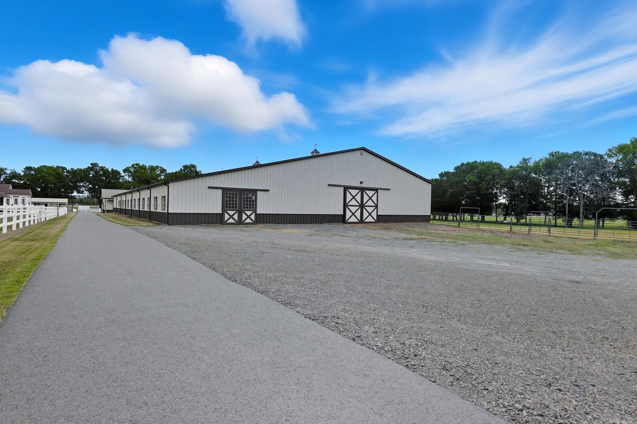 1801 W 64 Highway El Paso, AR 72045