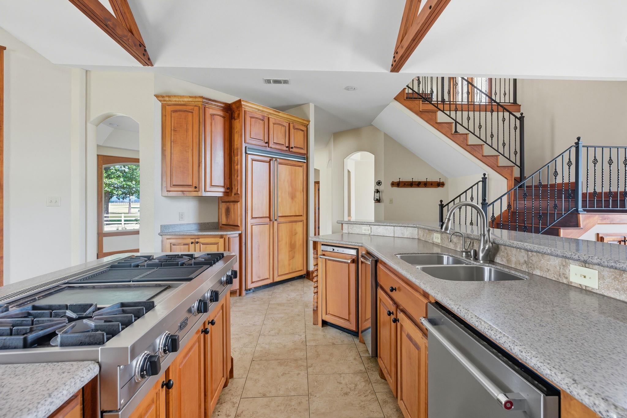 1801 W 64 Highway El Paso, AR 72045