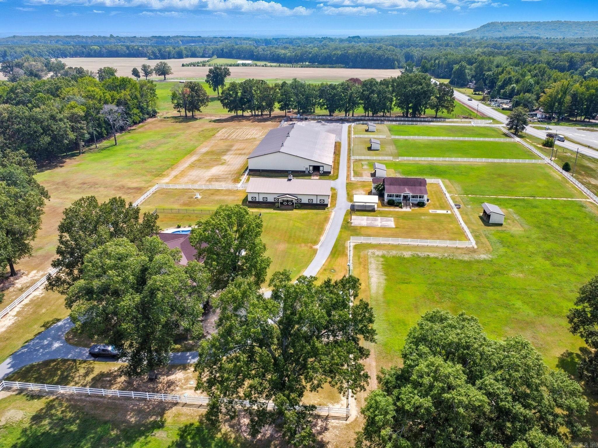 1801 W 64 Highway El Paso, AR 72045