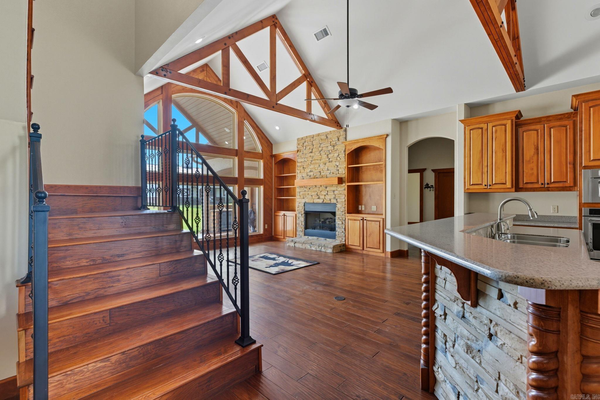 1801 W 64 Highway El Paso, AR 72045