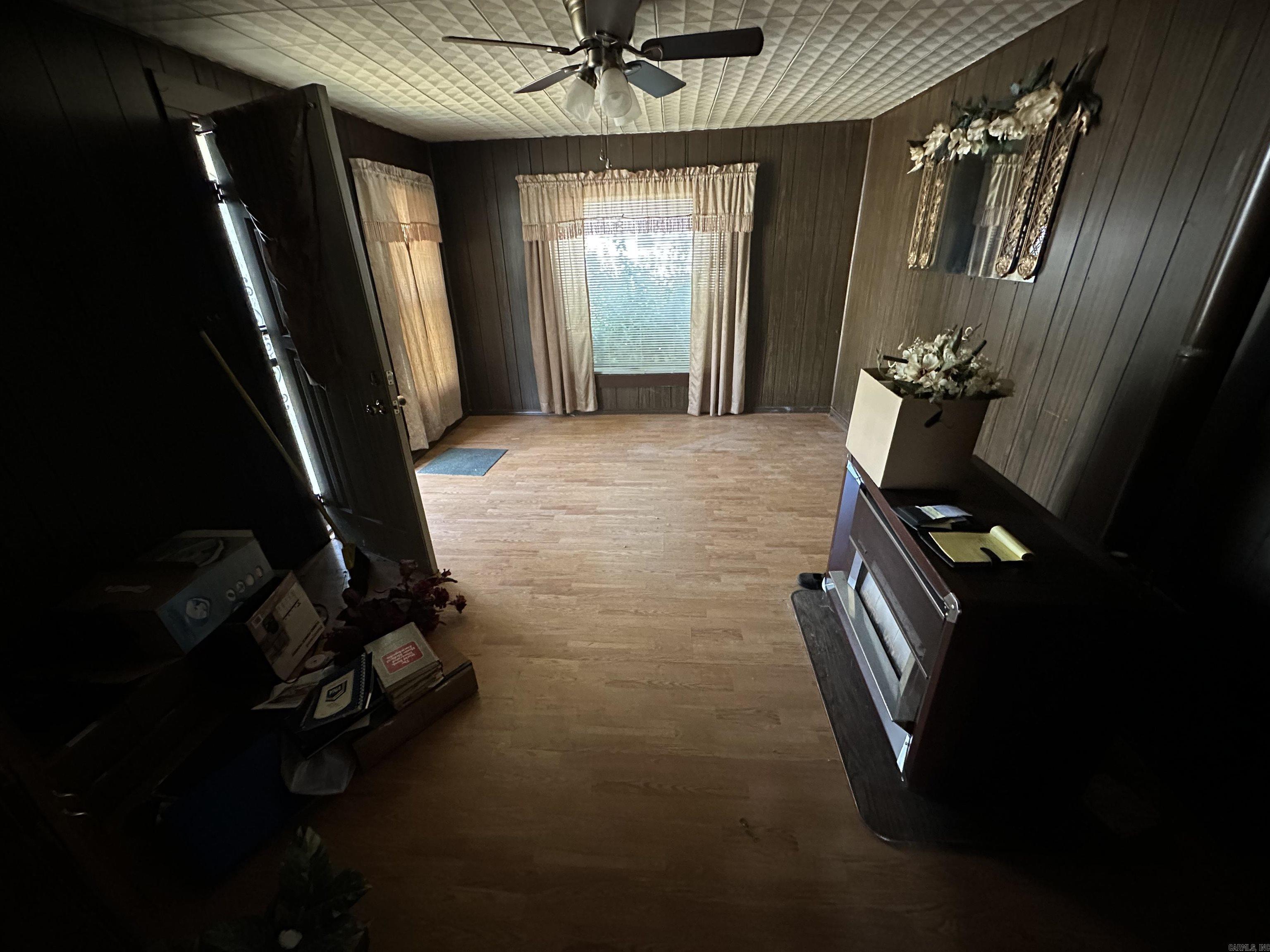 207 W 8th  Kennett, MO