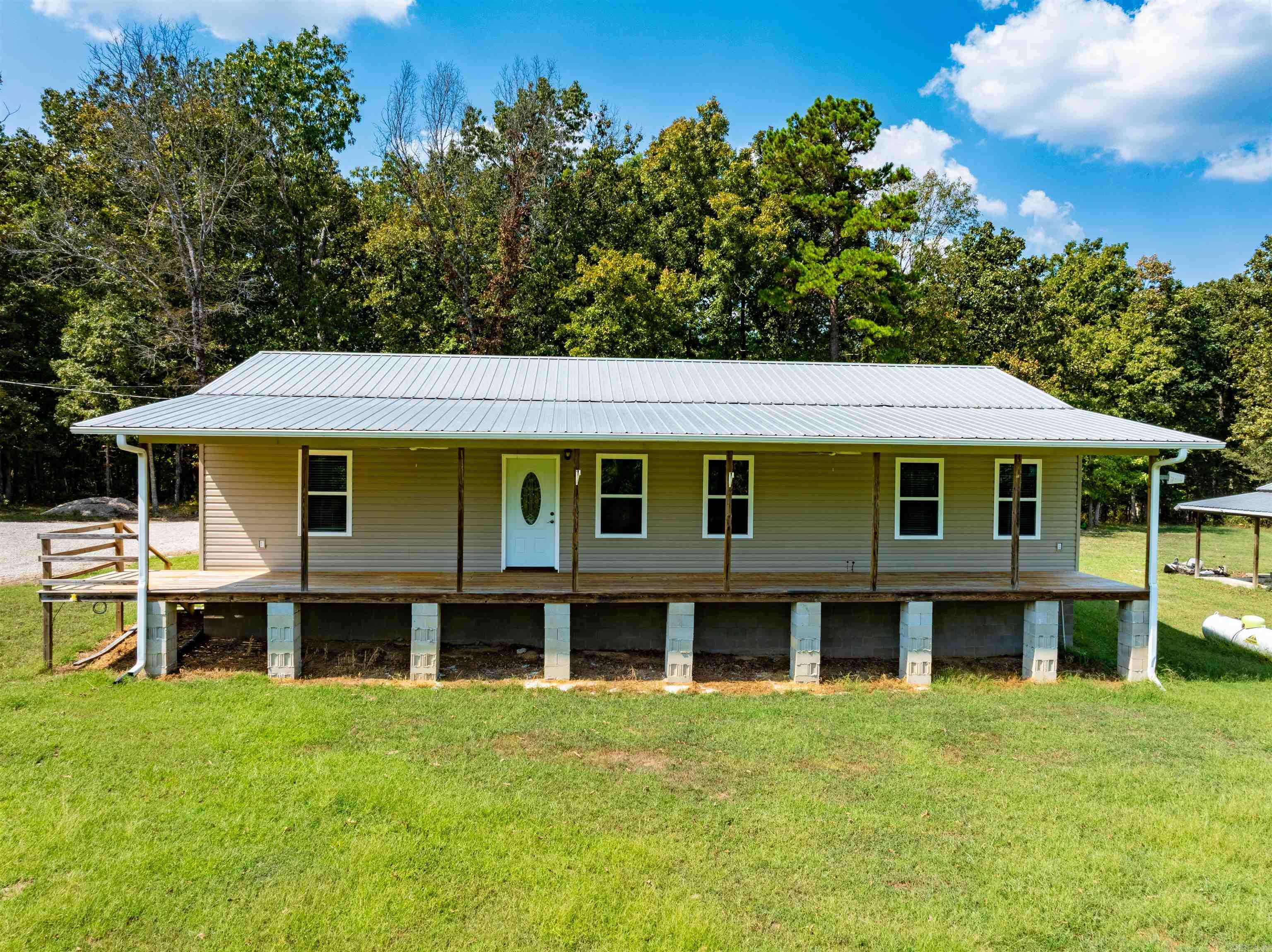 1066  AR Hwy 58  Cave City, AR