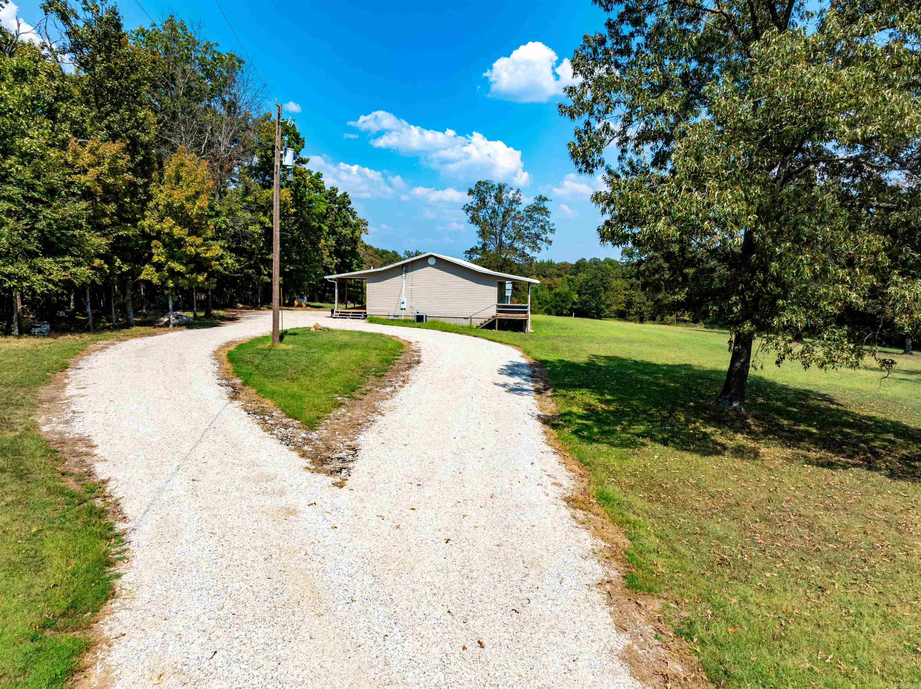 1066 AR Hwy 58  Cave City, AR